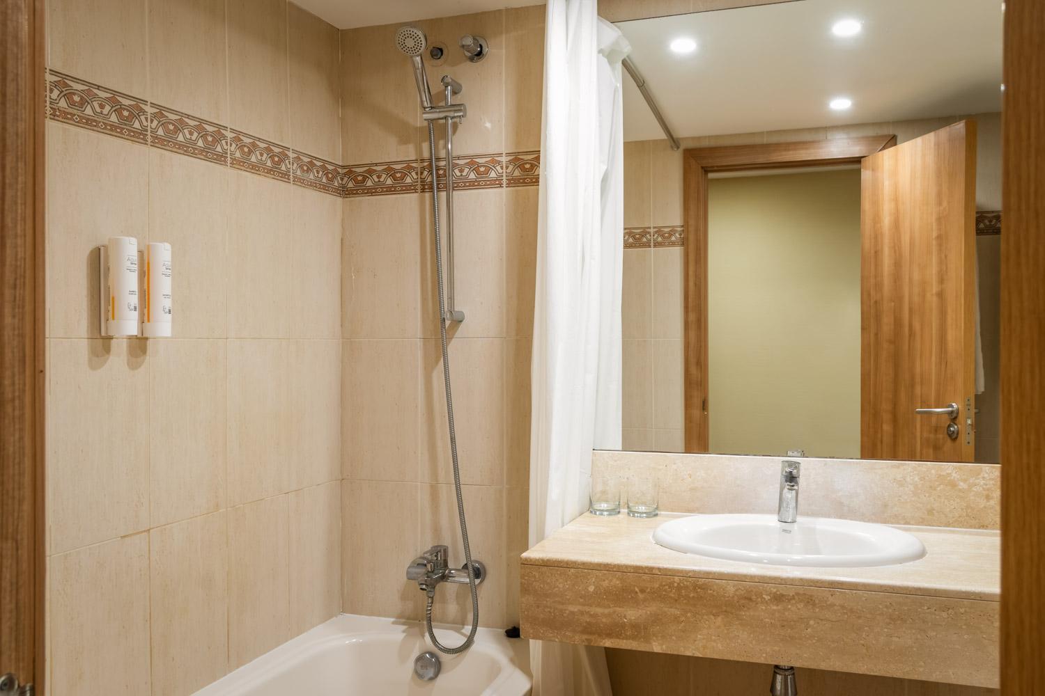 Triple Room 3 Beds