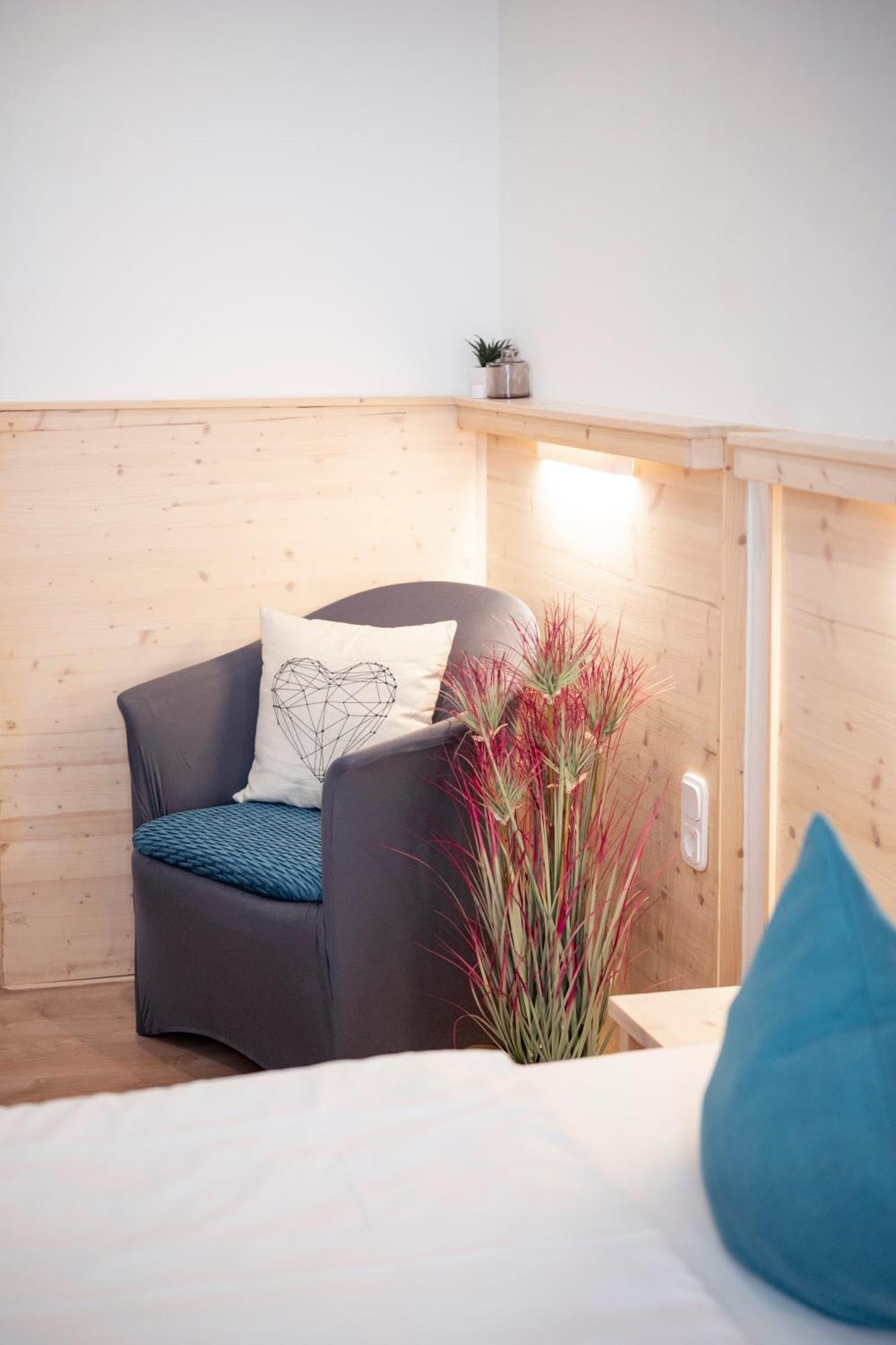 Double or Twin Room,1765808966:JPEG