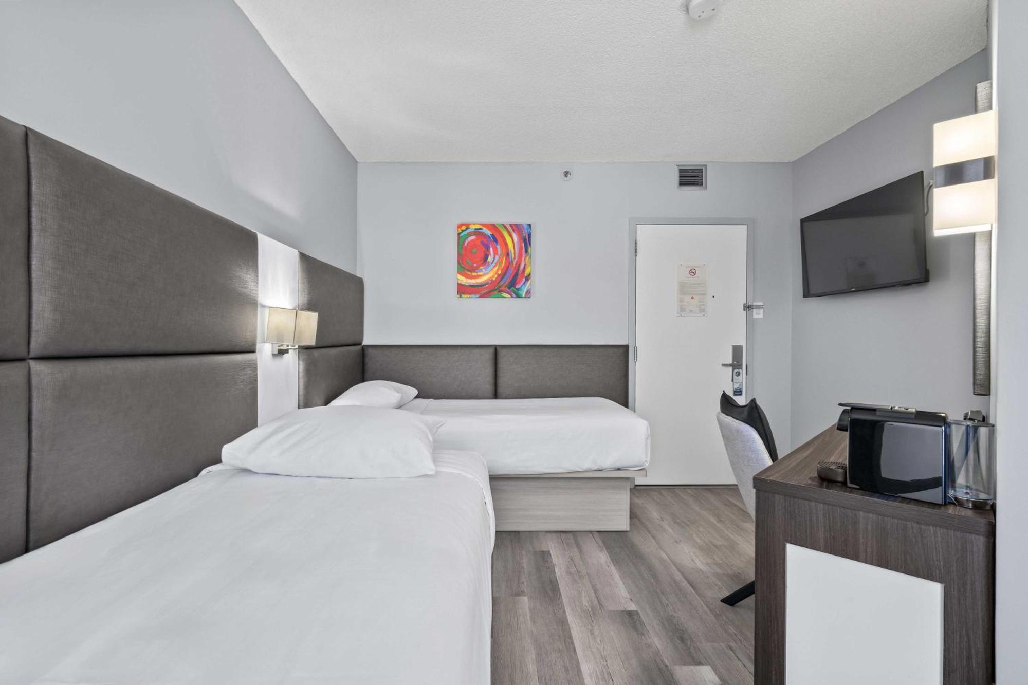 Twin Room Non-Smoking