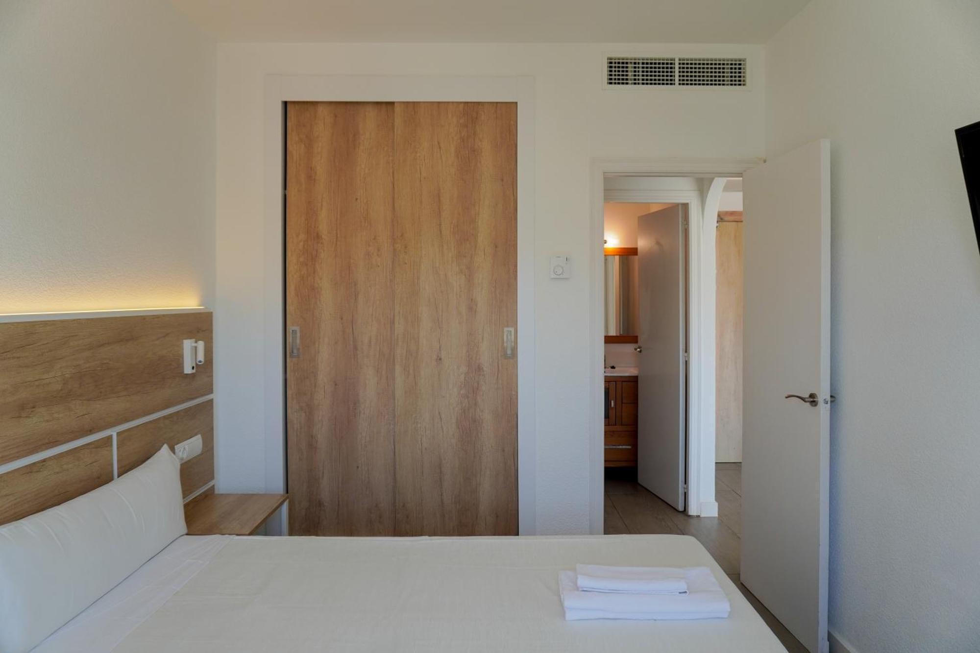 One Bedroom Apartment Pool View