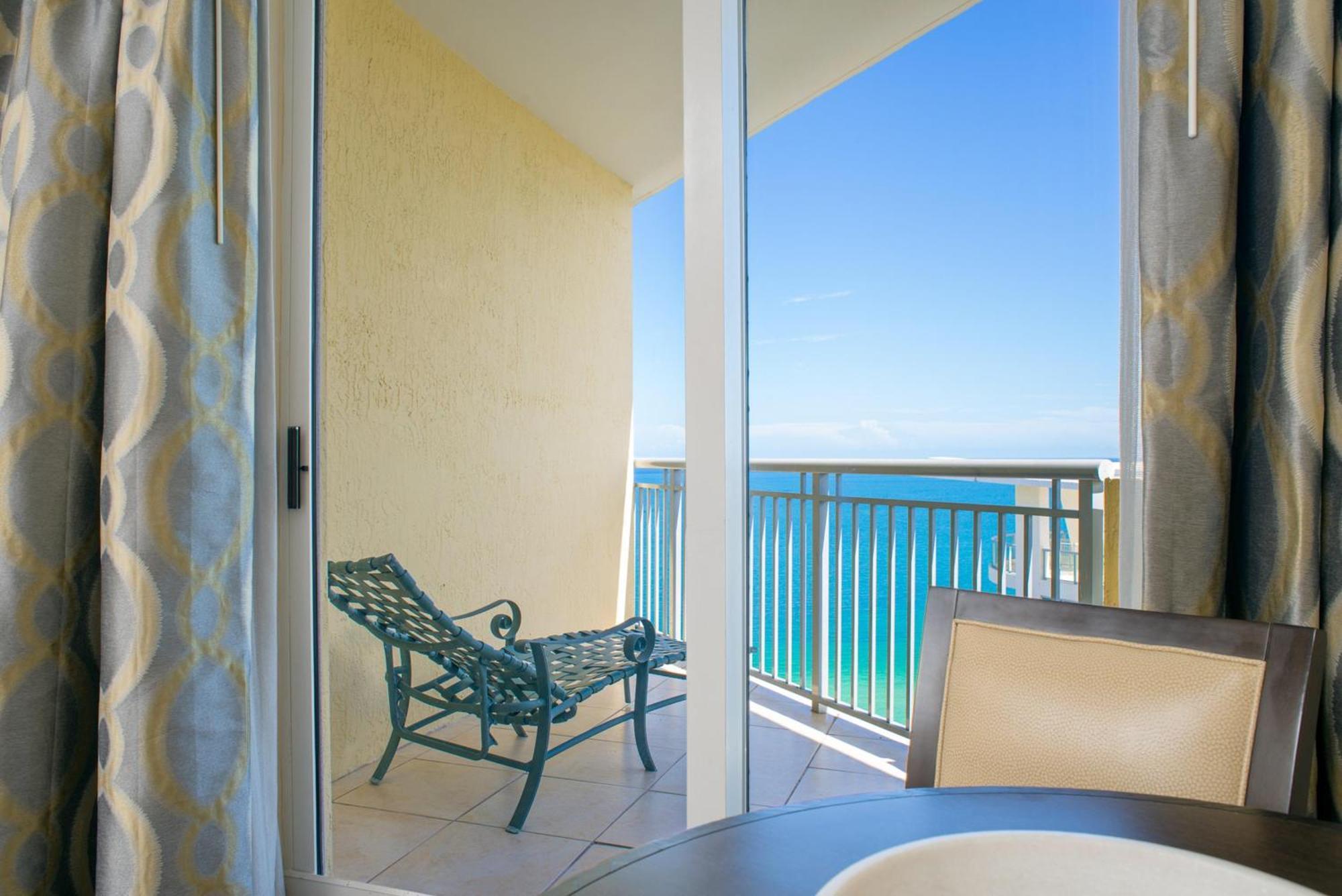 Double Room Ocean View Balcony Non-Smoking