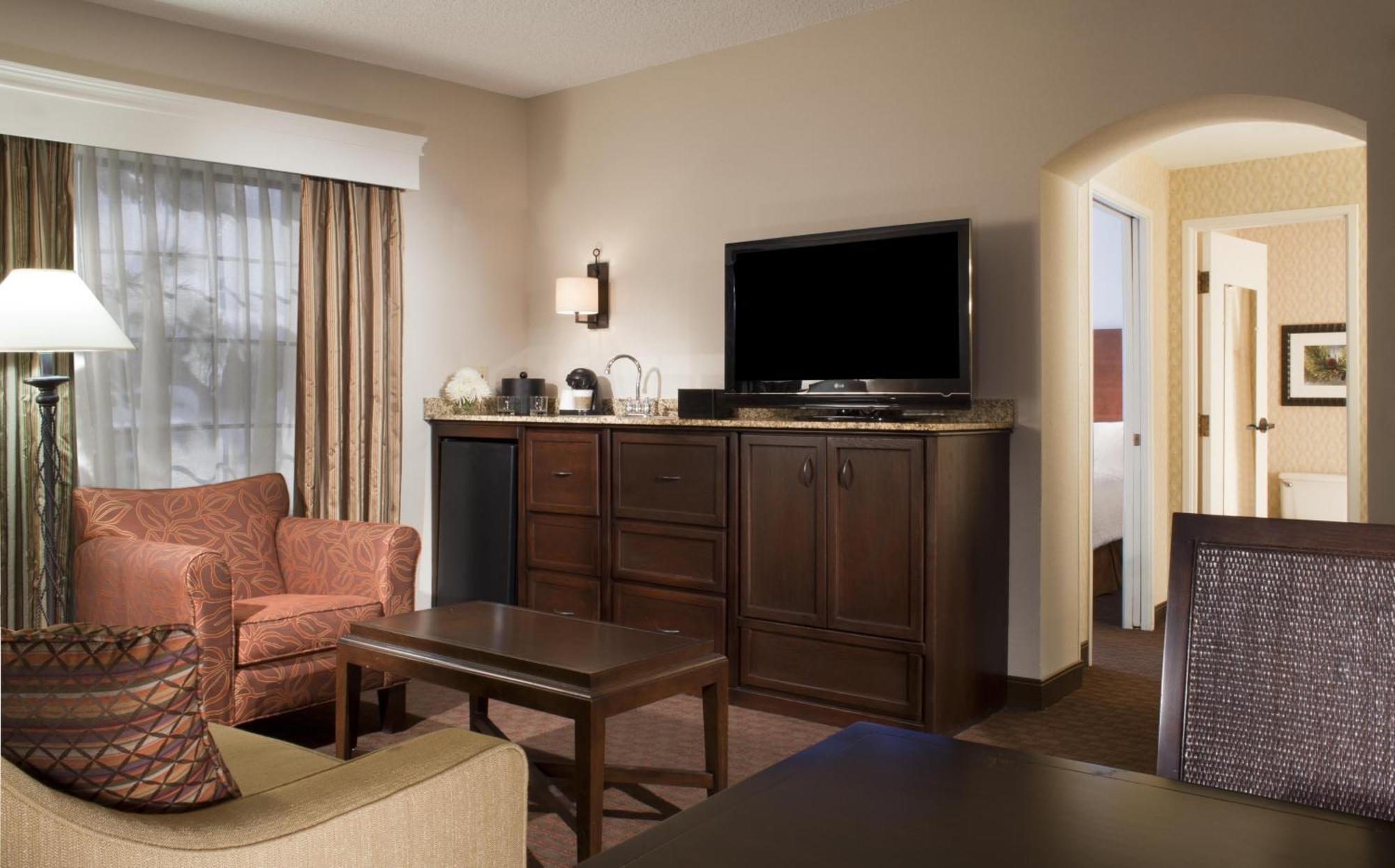 One-Bedroom King Suite,1765819767:JPEG