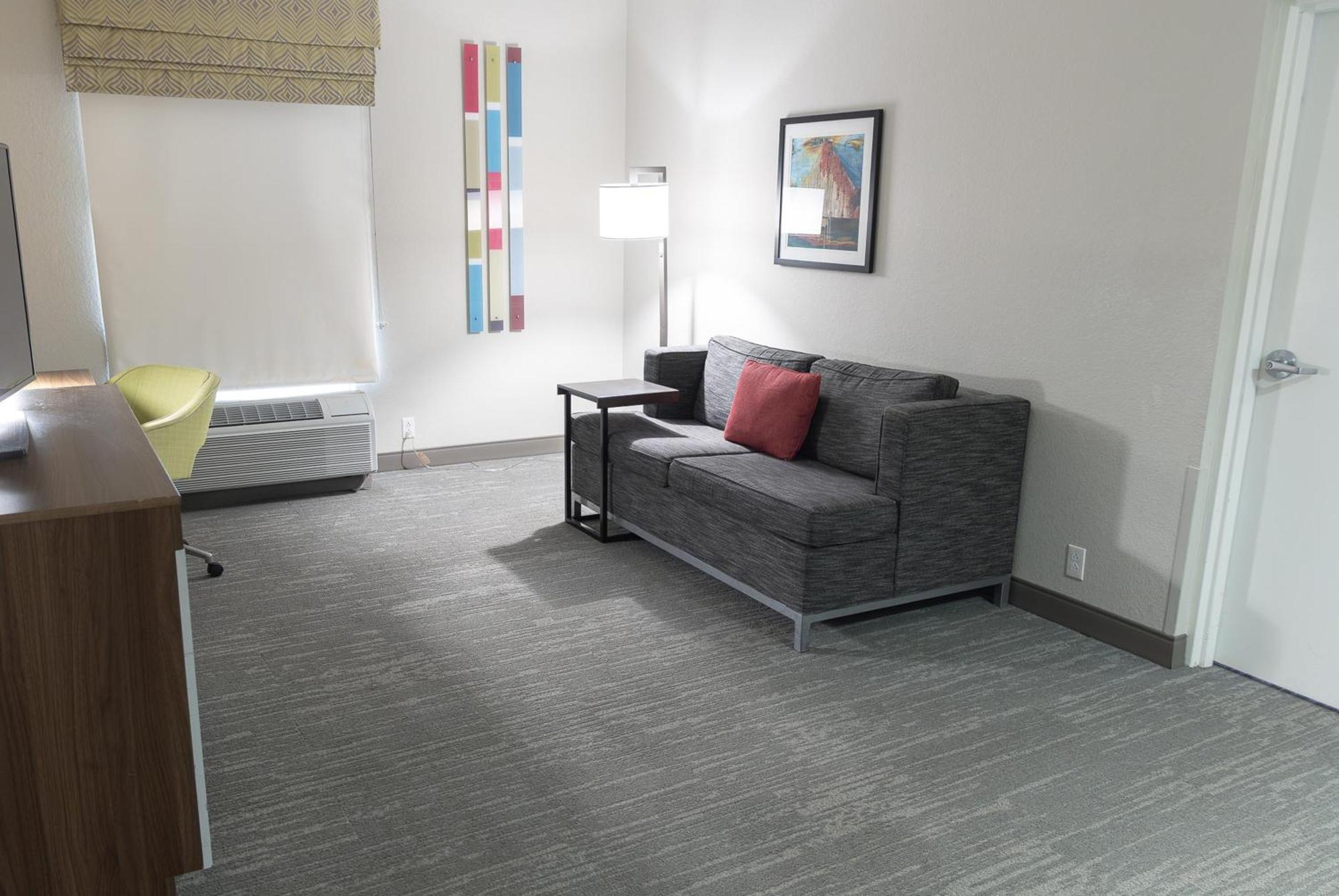 King Suite Sofa Bed Non-Smoking