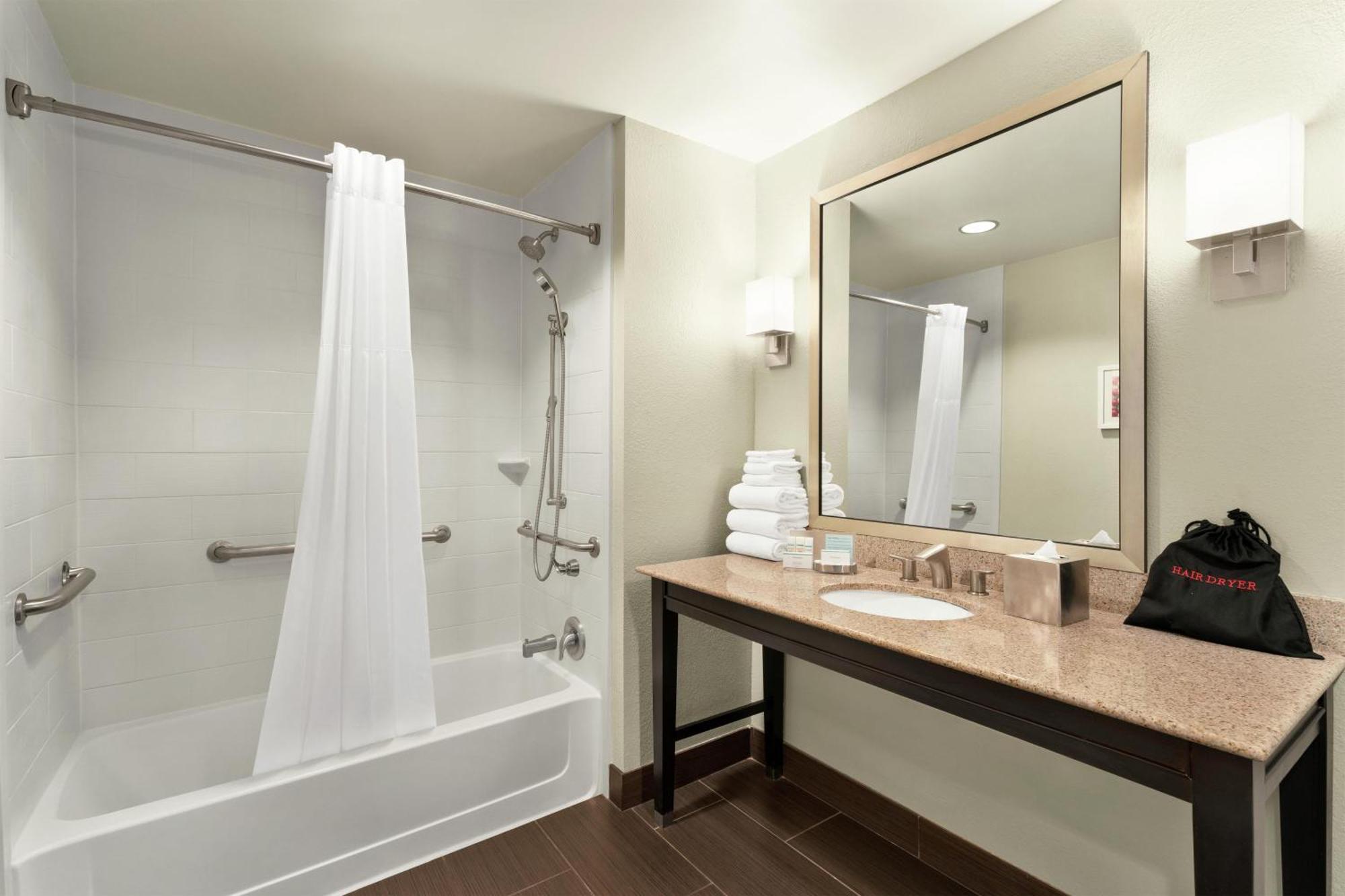 King Room Mobility Accessible Tub