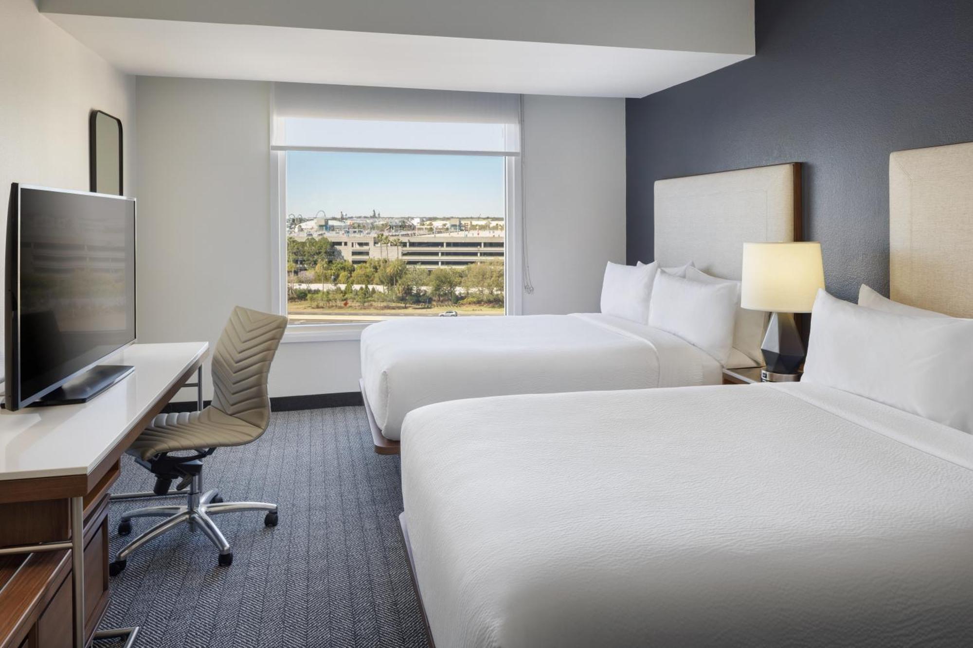 One-Bedroom Double Suite City View High Floor