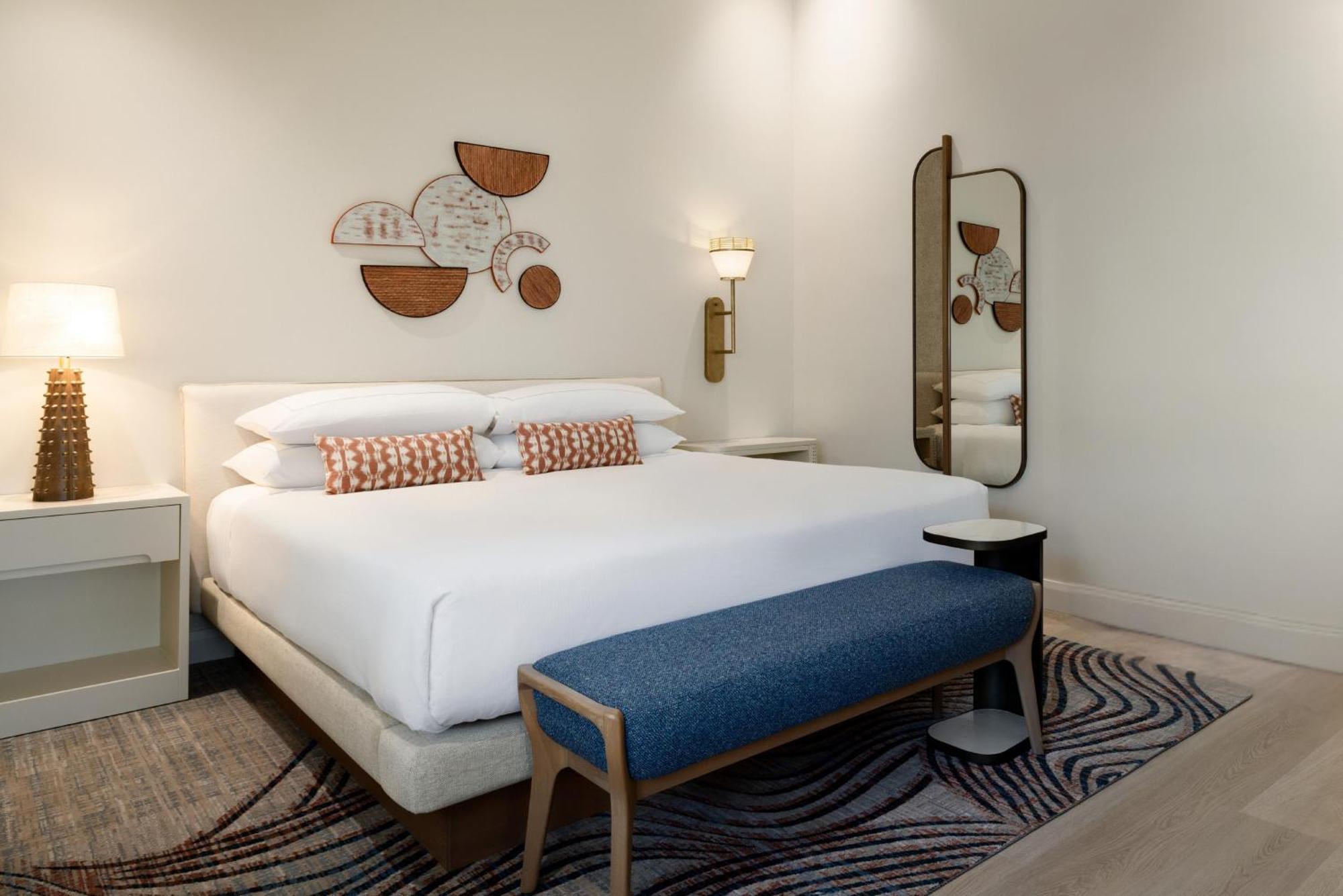 Premium King Room