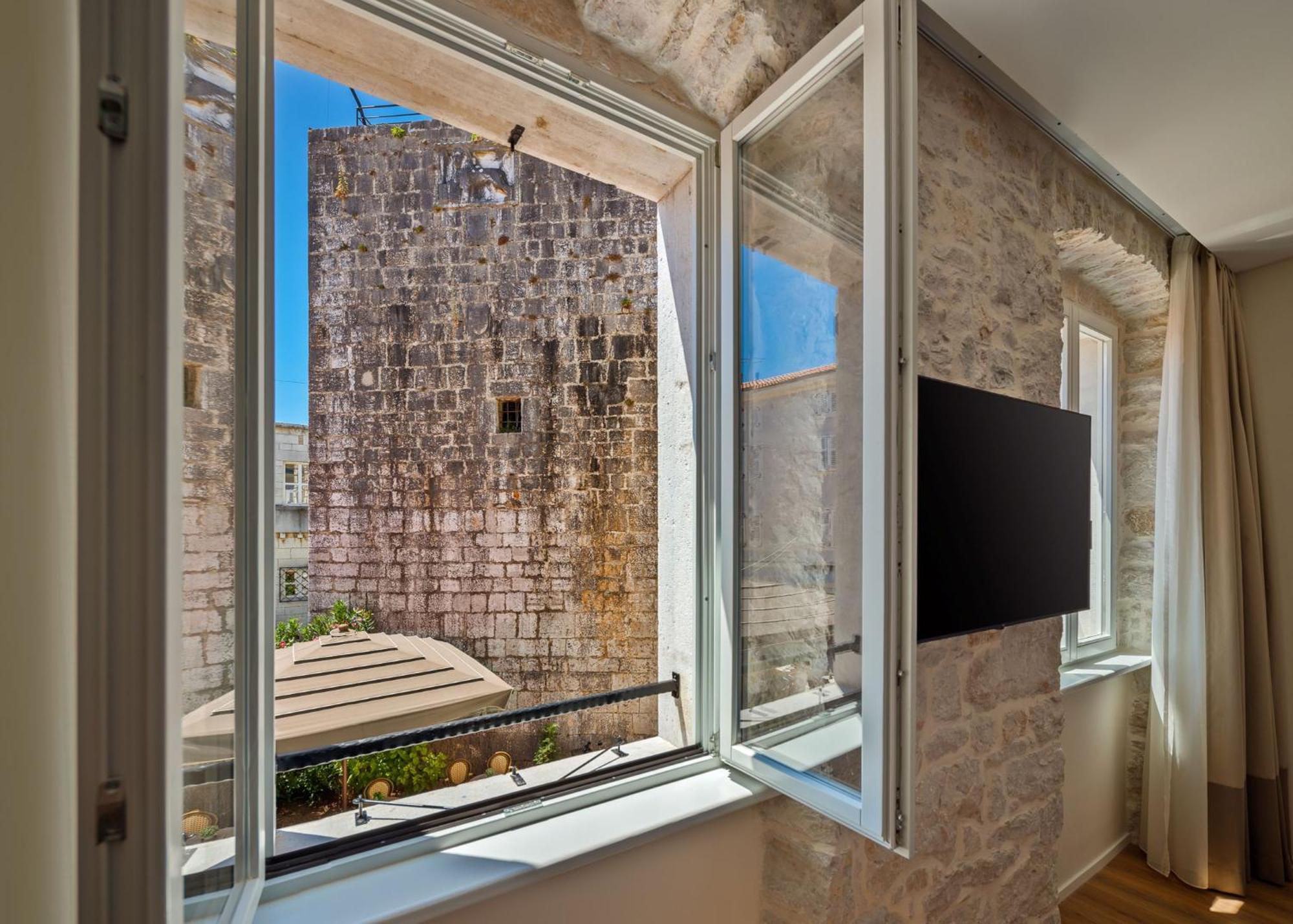 Room 22 Old town view annex Villa Ulixes