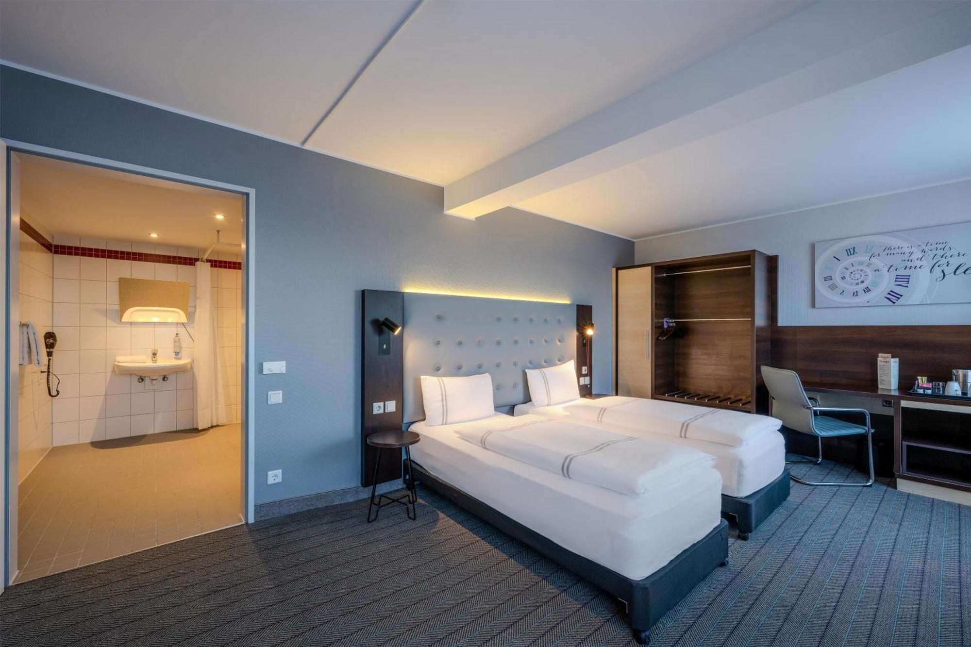 Twin Room 2 single beds