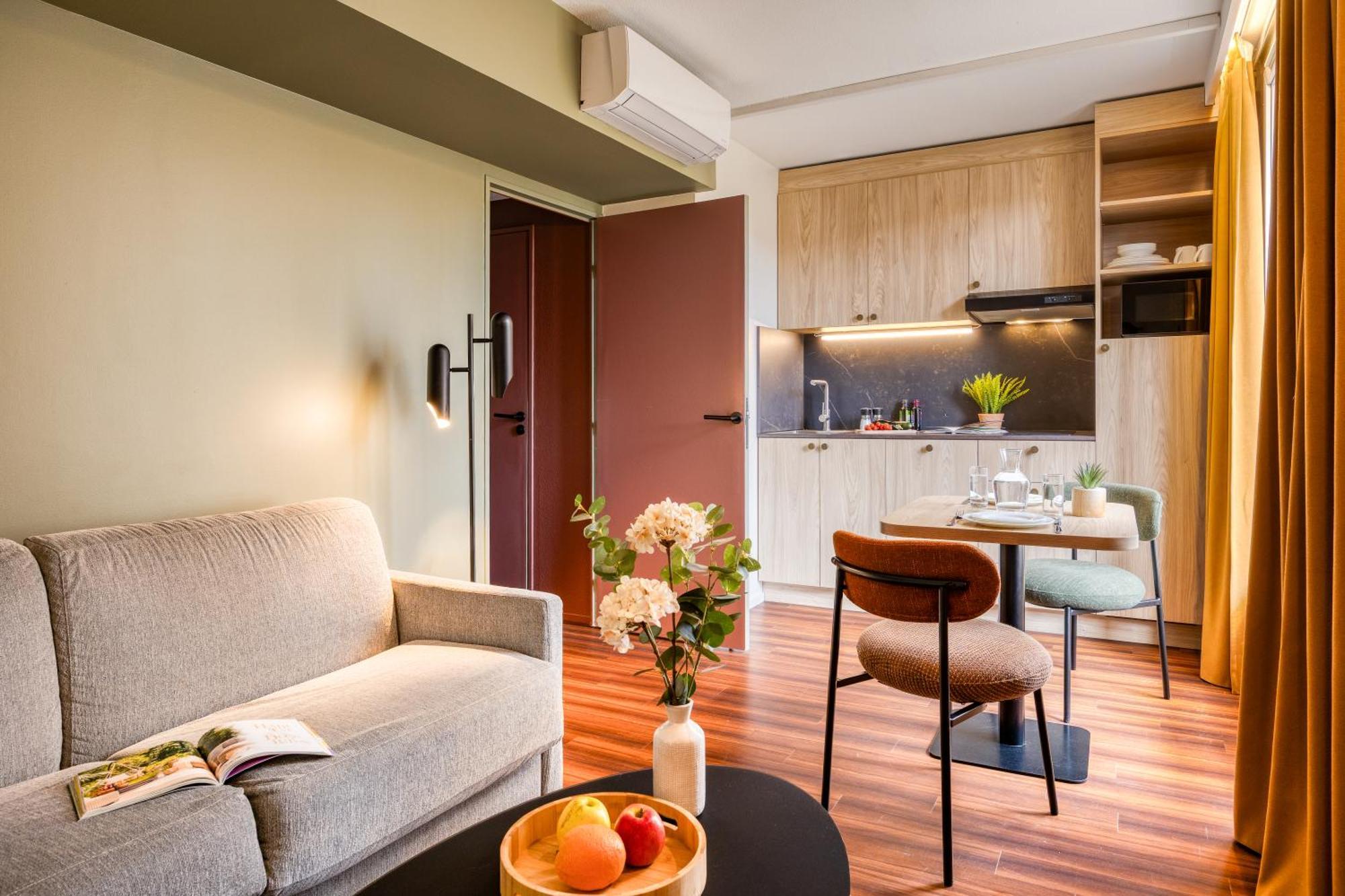 Apartment,1765839709:JPEG