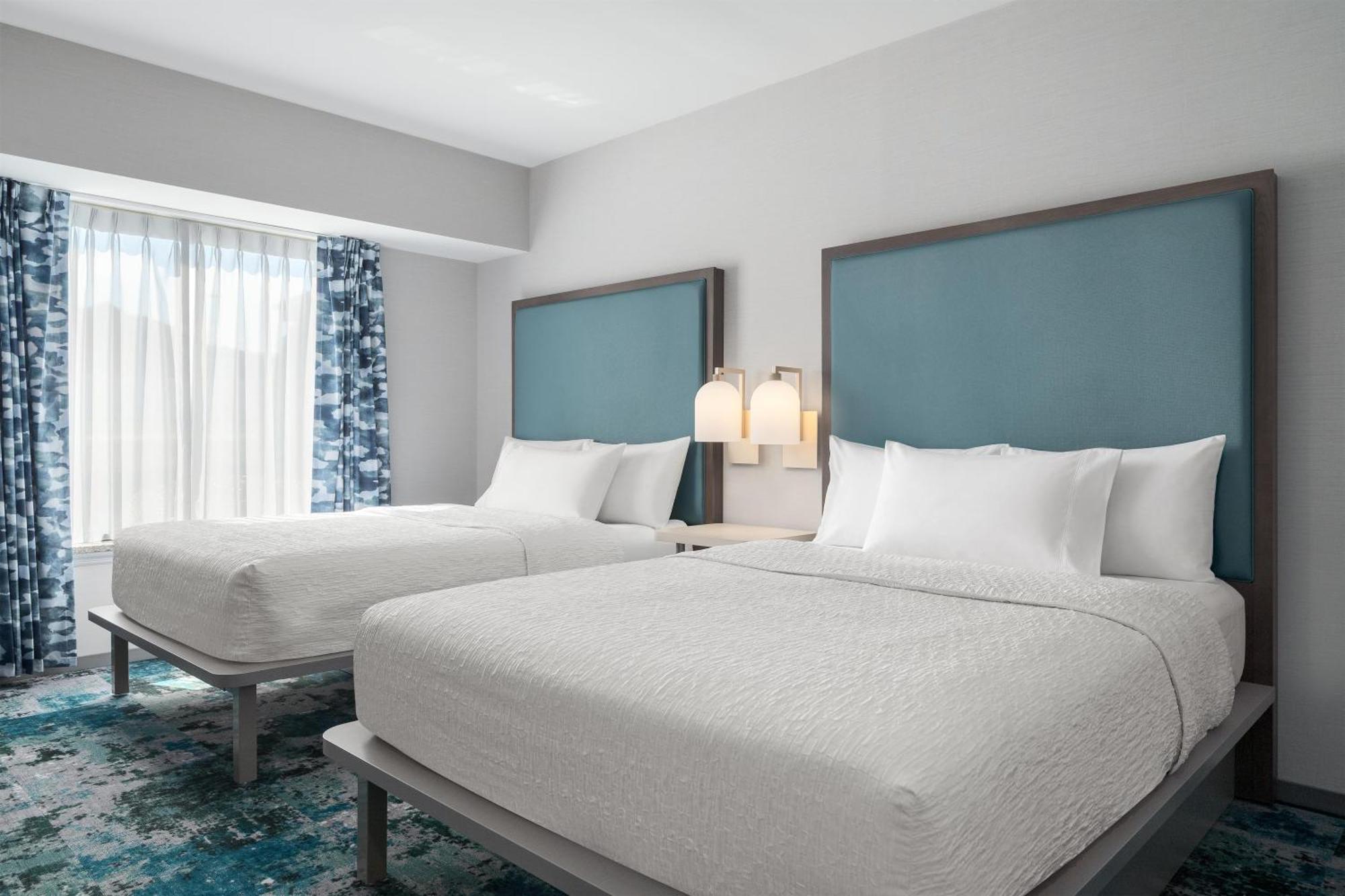Two Bedroom Suite One King Two Queen Beds Non-Smoking