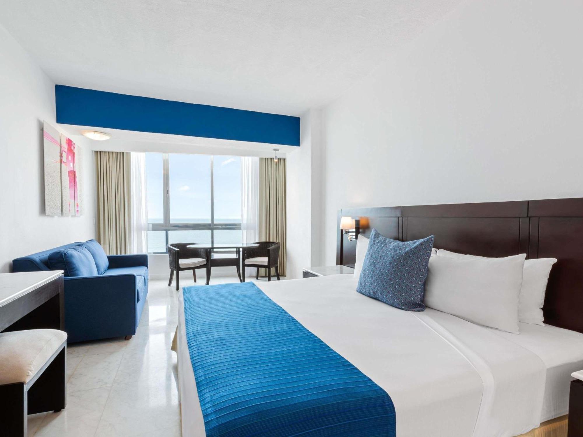 Standard King Room Ocean View