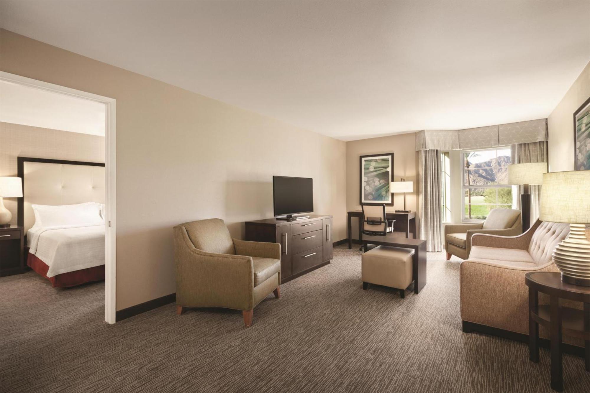 Two Bedroom Suite One King Two Queen Beds Non-Smoking