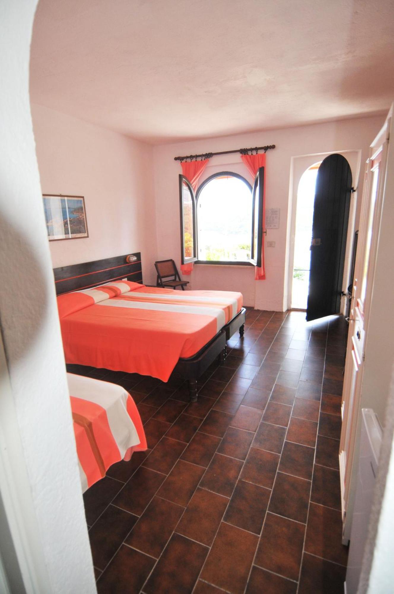 Studio Apartment Sea View