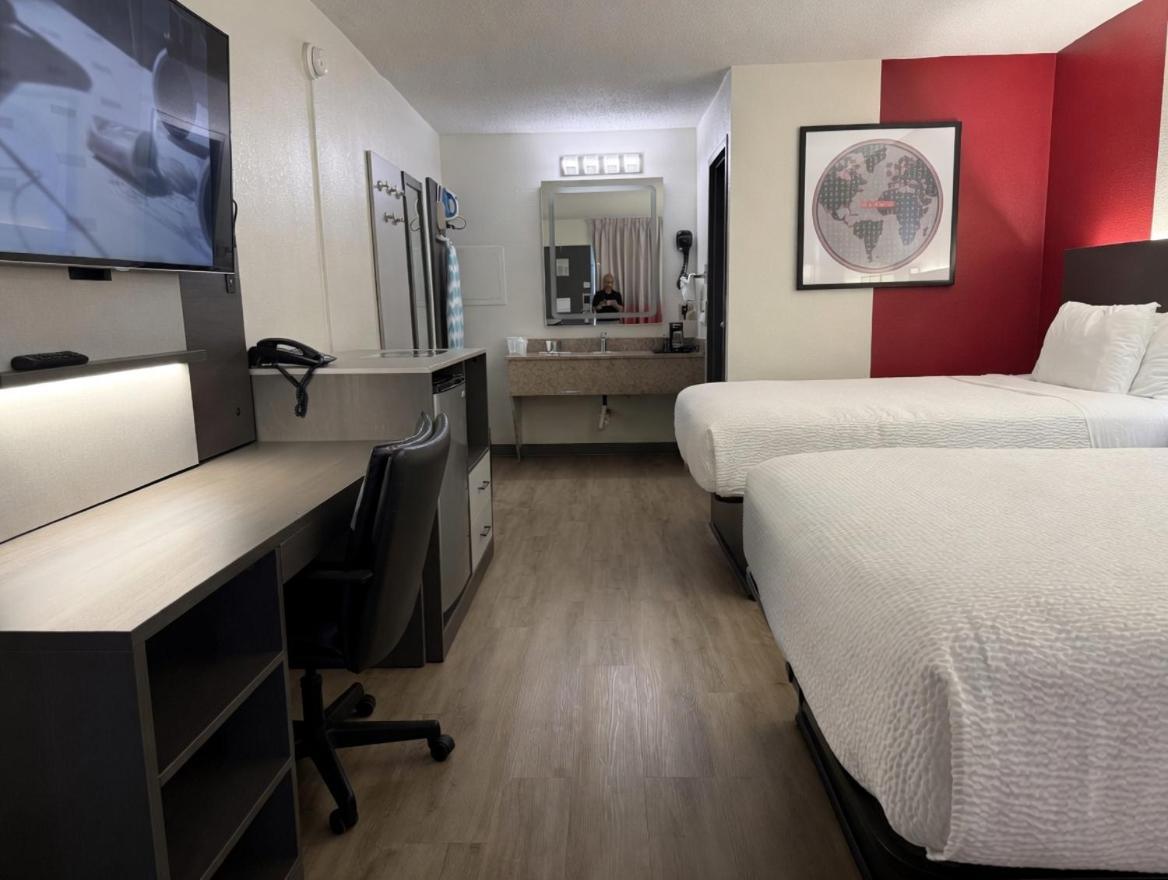 Double Room Two Double Beds Non-Smoking