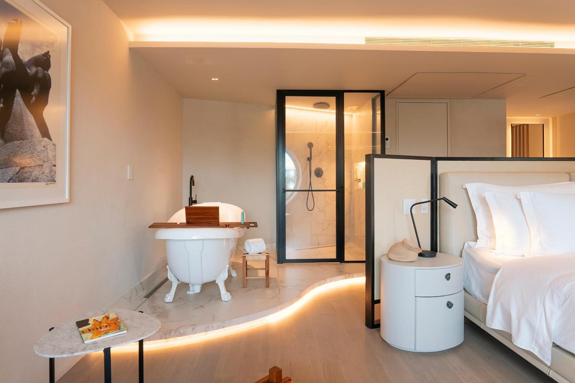 Mayfair Suite