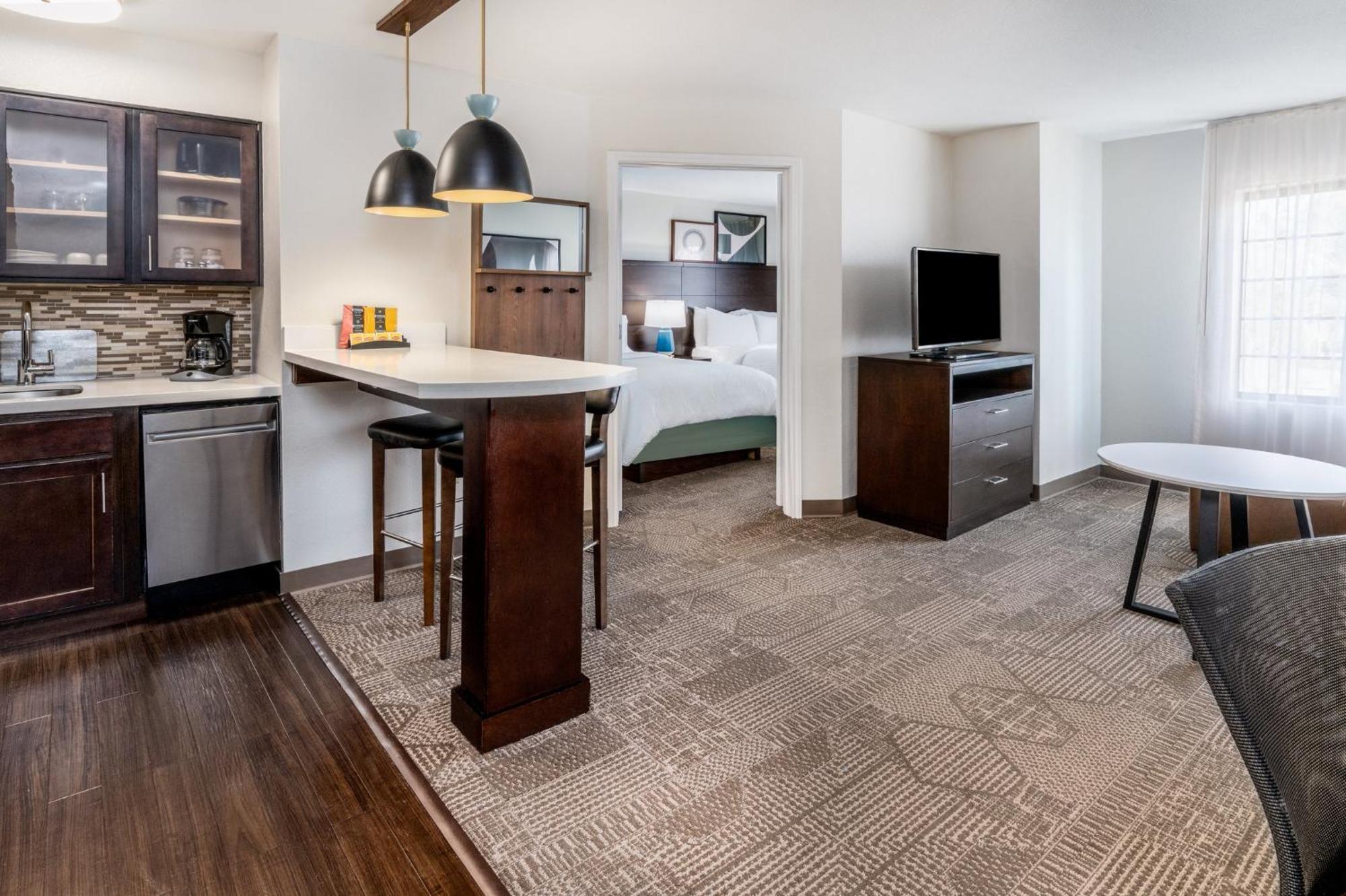 One-Bedroom Suite Two Double Beds