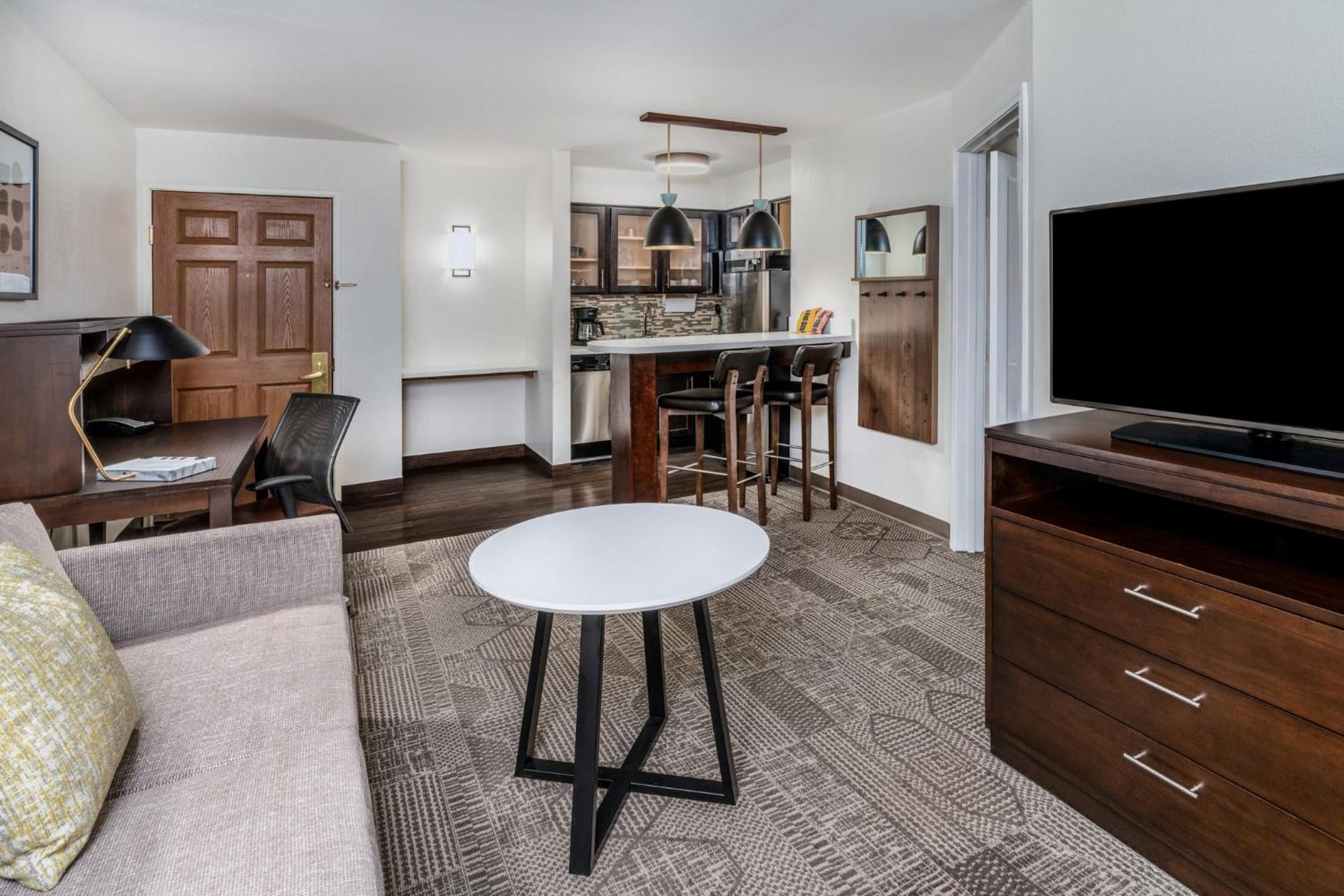 One-Bedroom Suite Two Double Beds