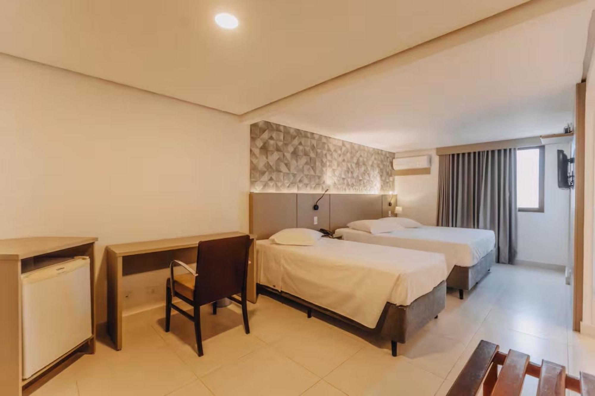 Deluxe Family Suite