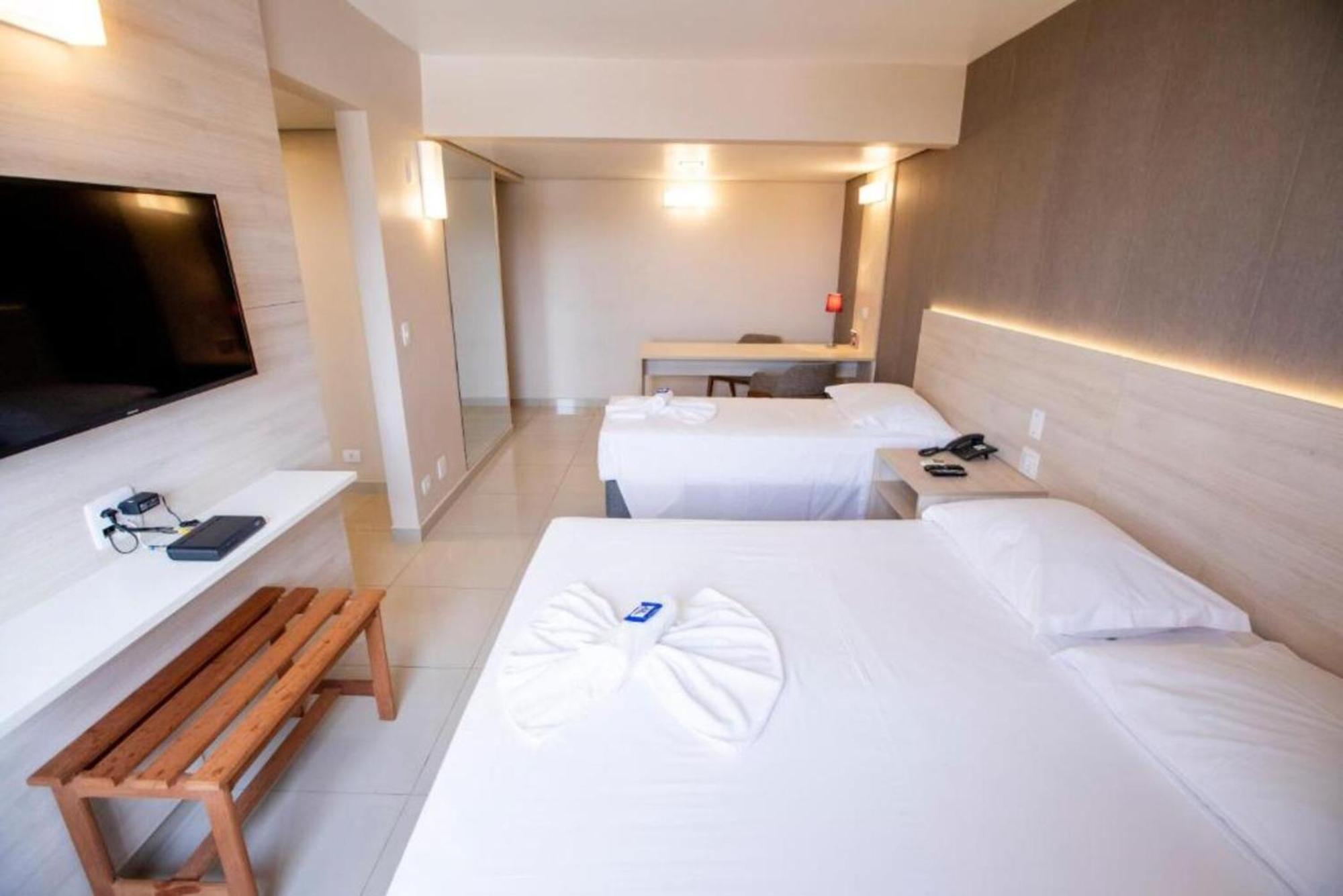 Deluxe Family Suite