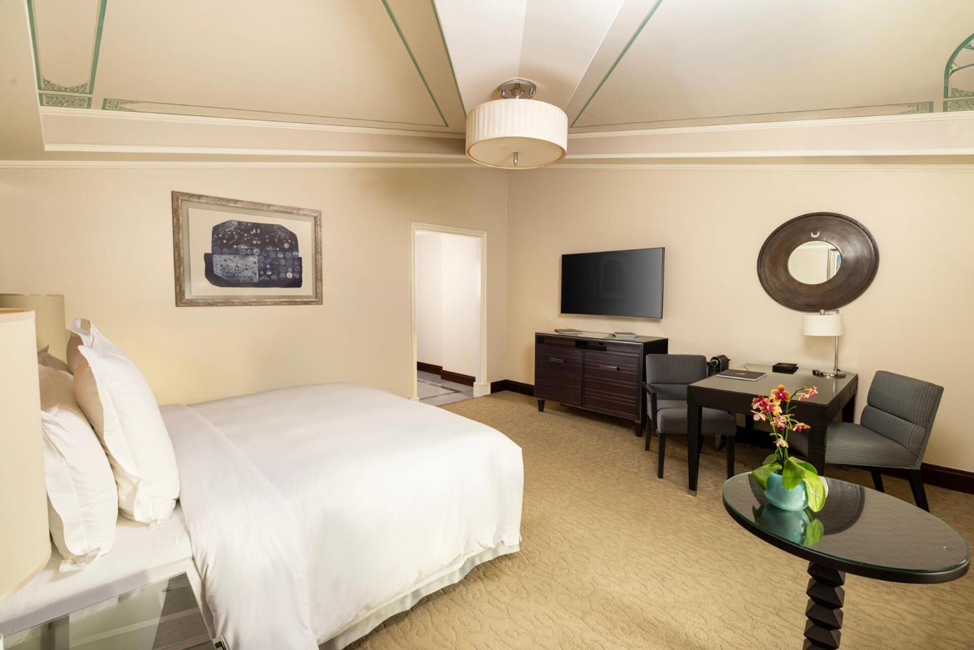Superior Room King Bed