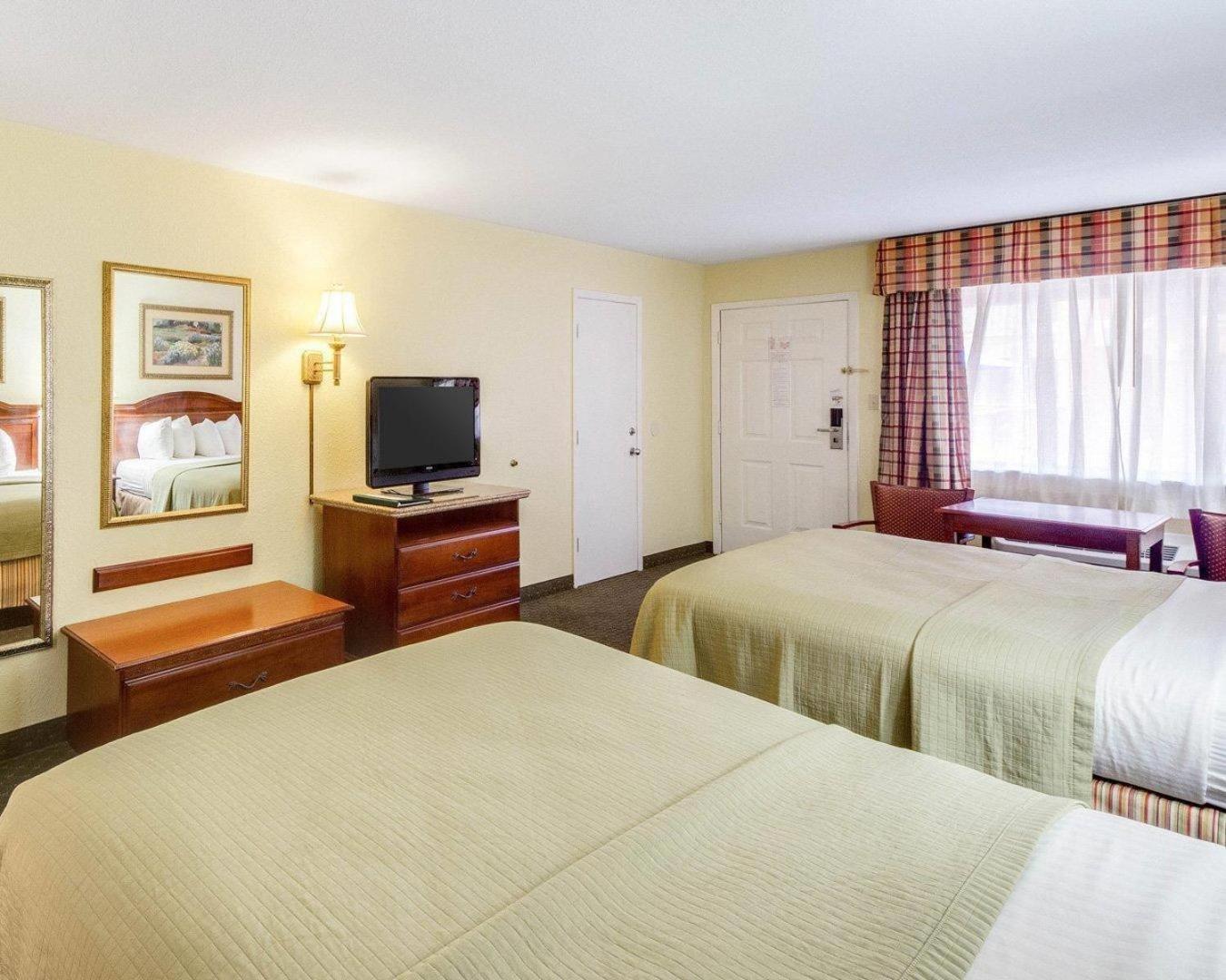 Queen Room Two Queen Beds