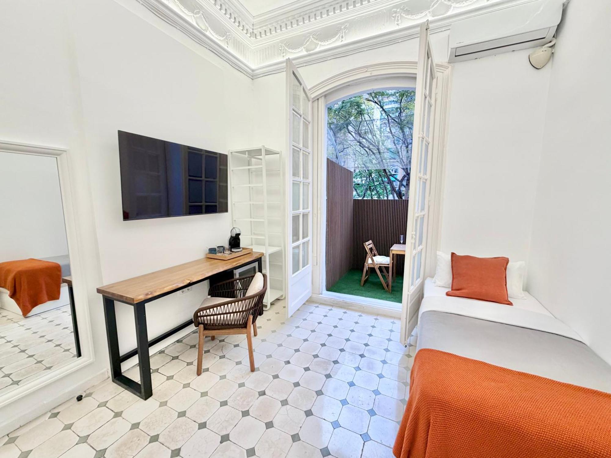Double or Twin Room Terrace