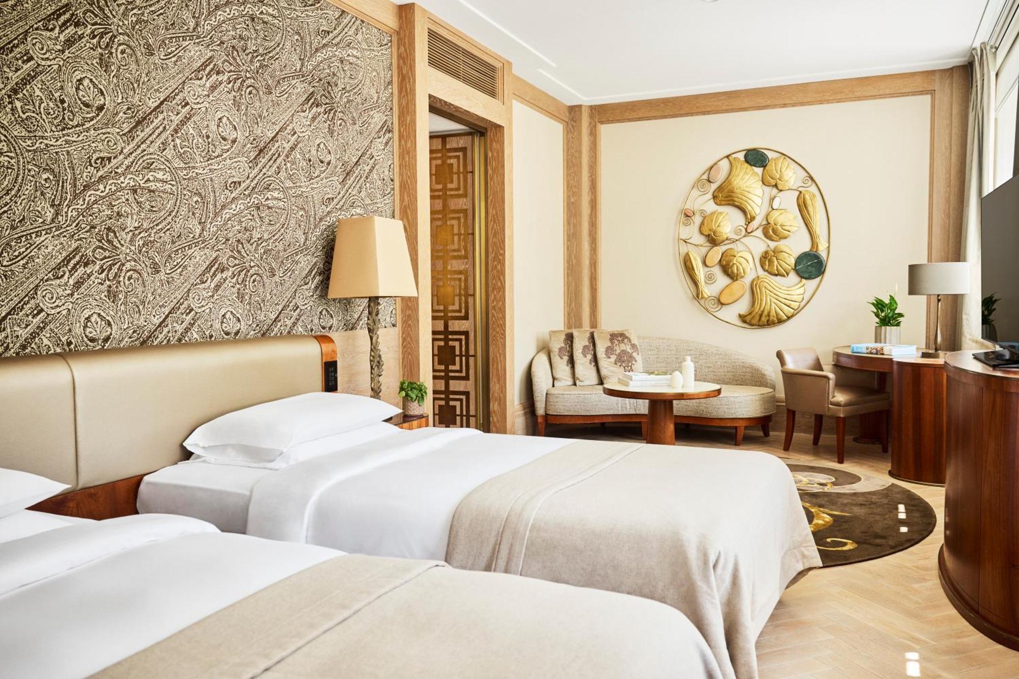 Deluxe Twin Room View