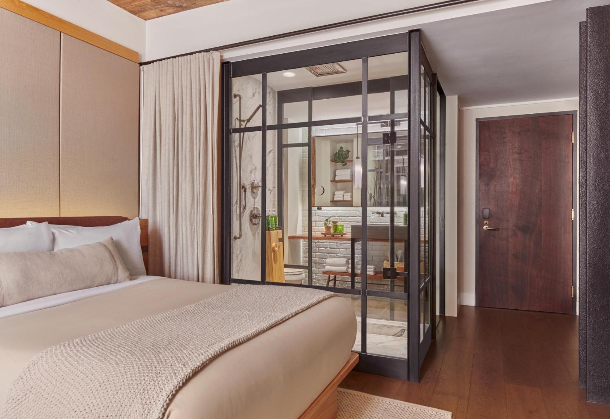 Superior Double Room with Two Double Beds,1765900703:JPEG
