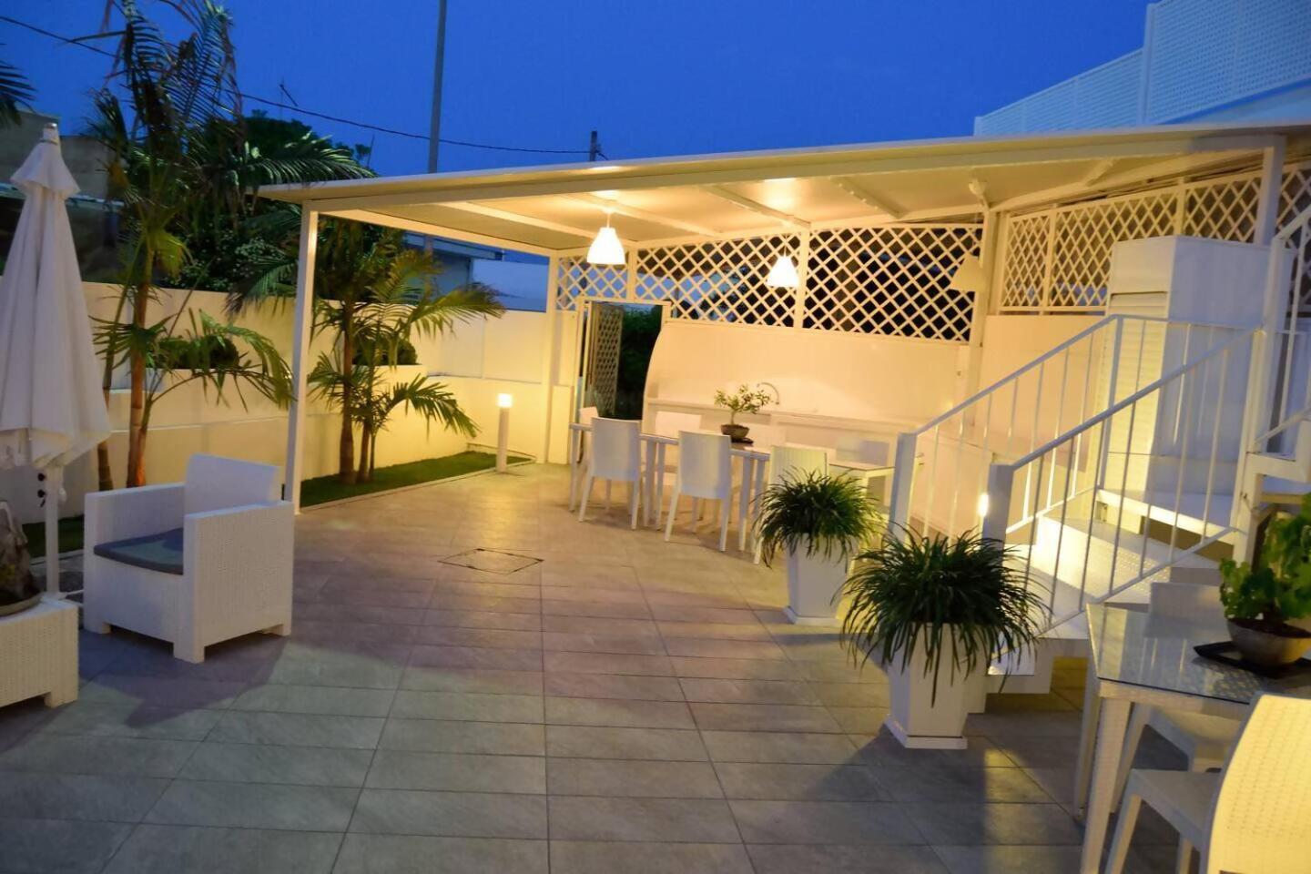Double Room Garden View