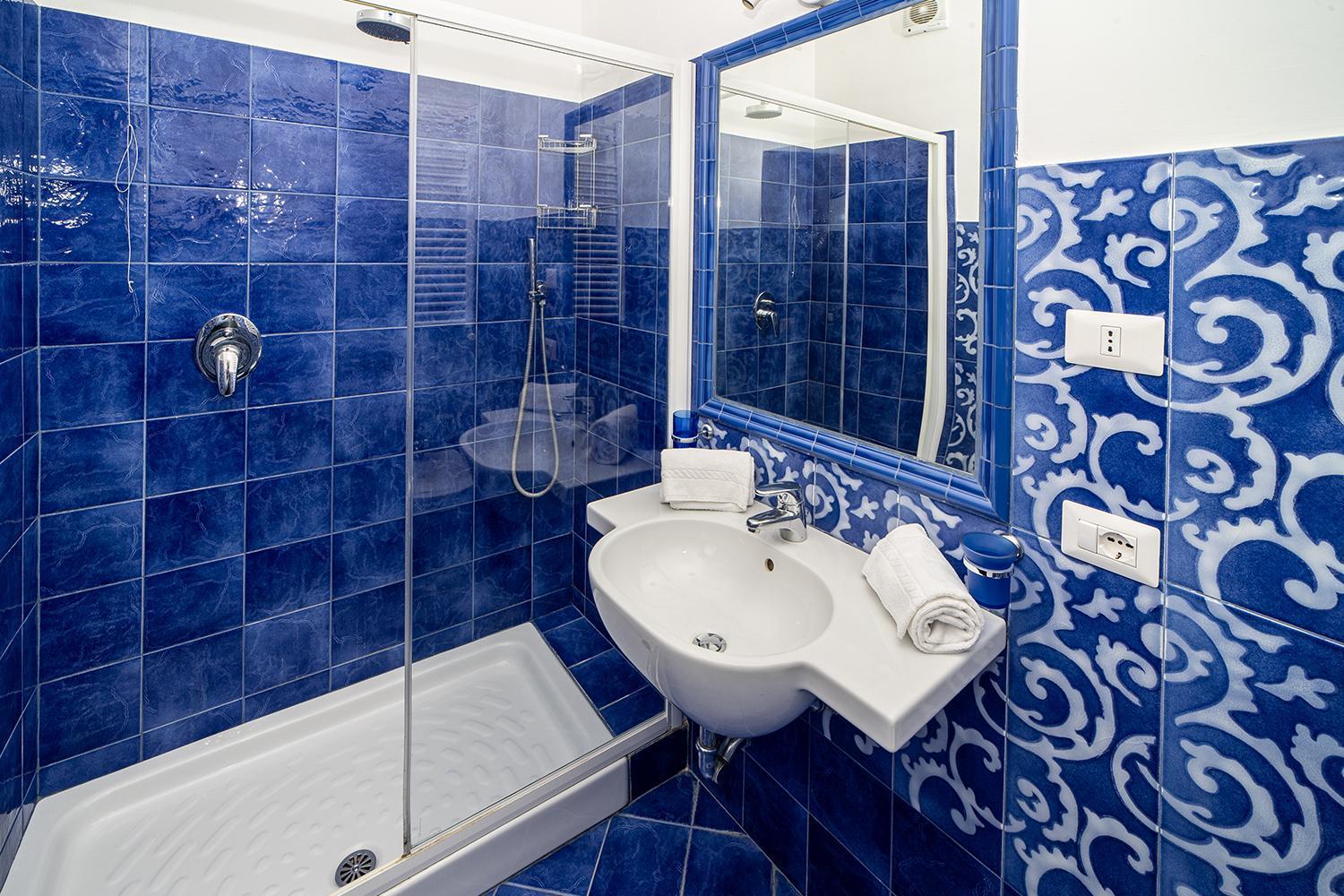 Deluxe Double or Twin Room Sea View