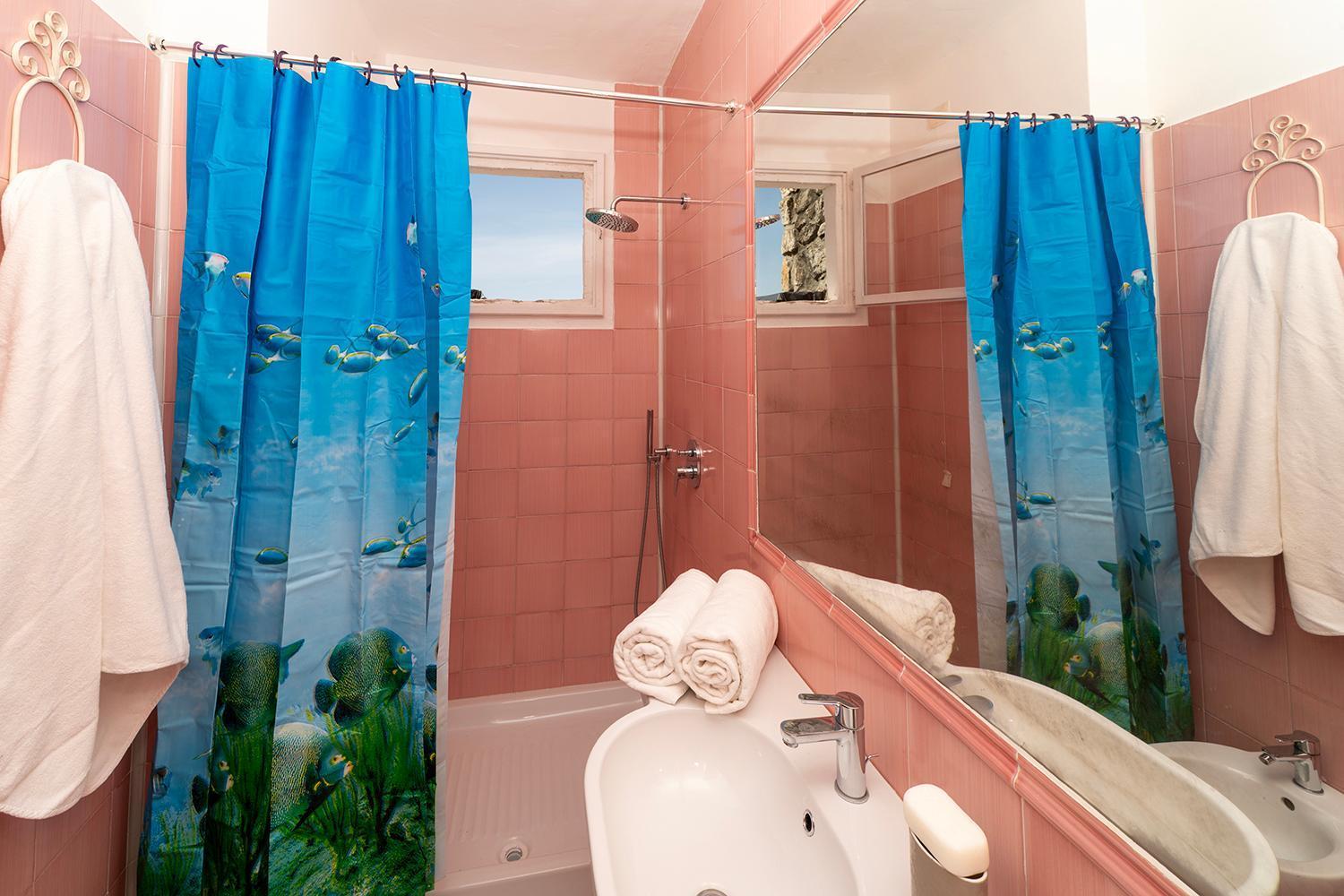 Triple Room Sea View