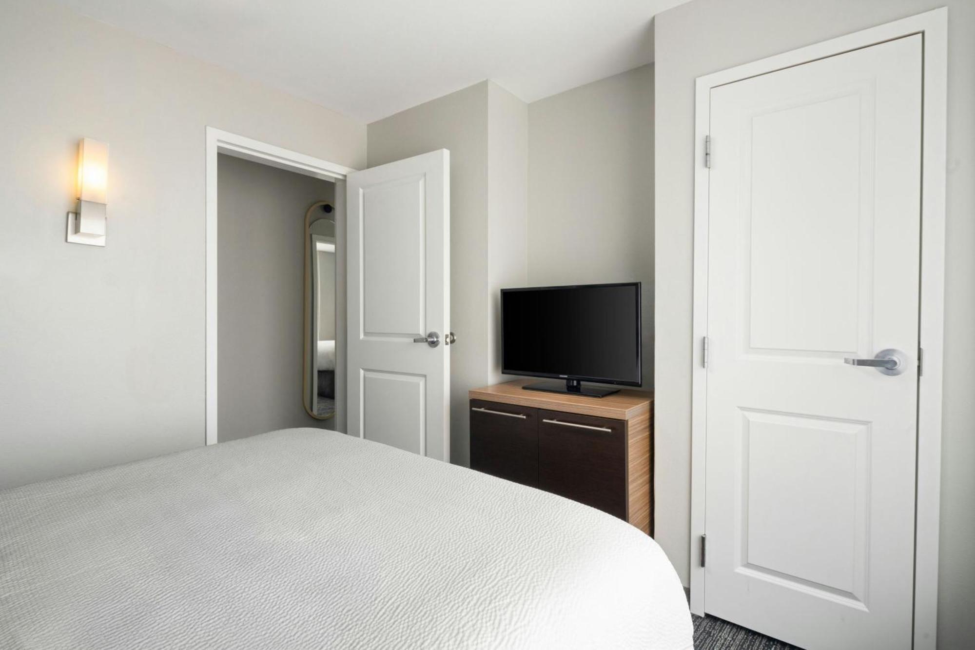 Two Bedroom Suite,1765931516:JPEG