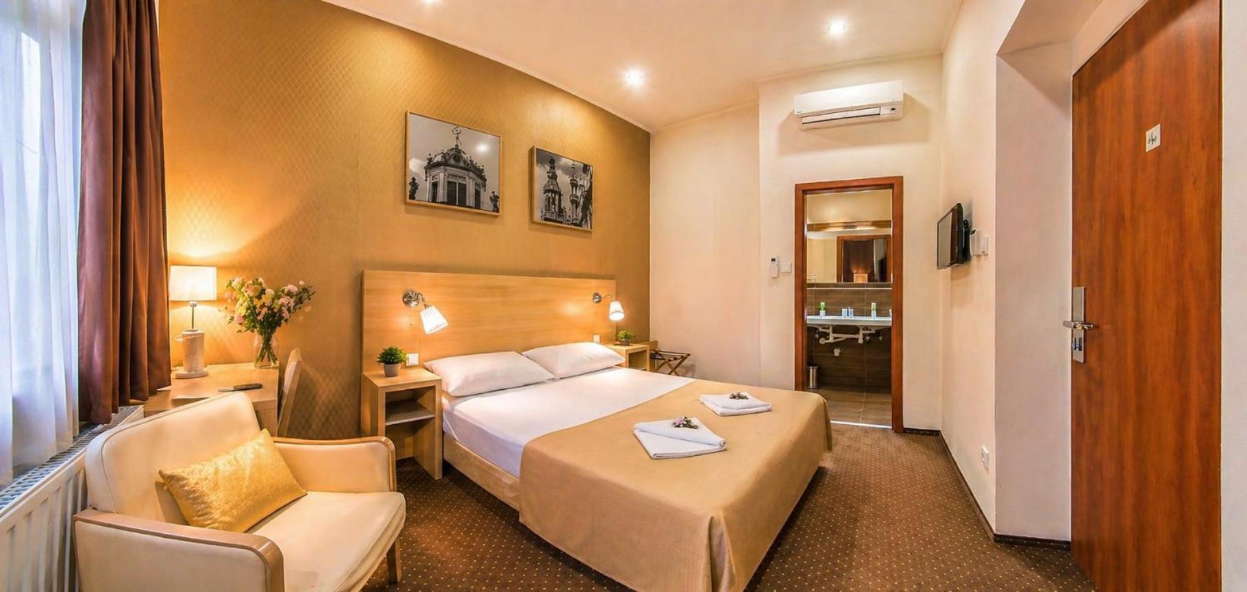 Double Room