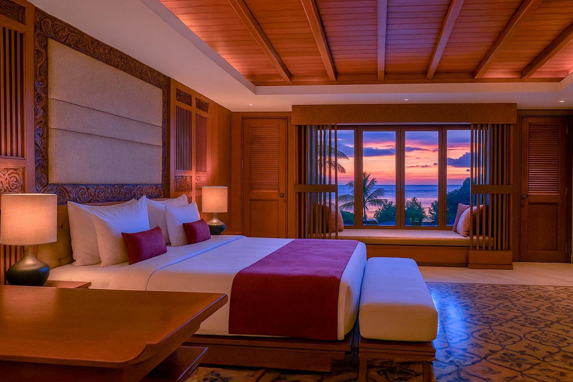 Berawa Royal Suite Ocean Front