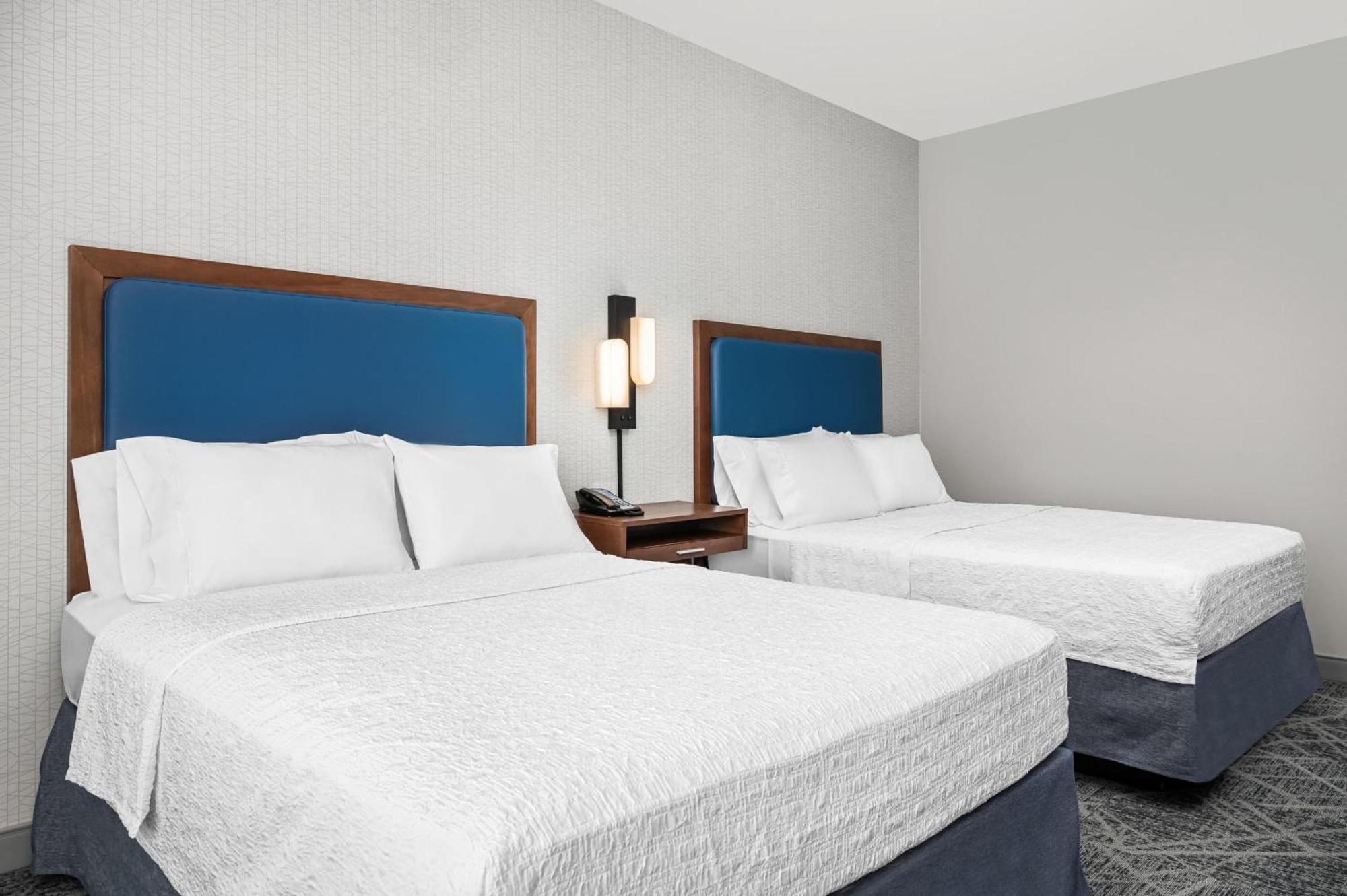 Queen Room Two Queen Beds