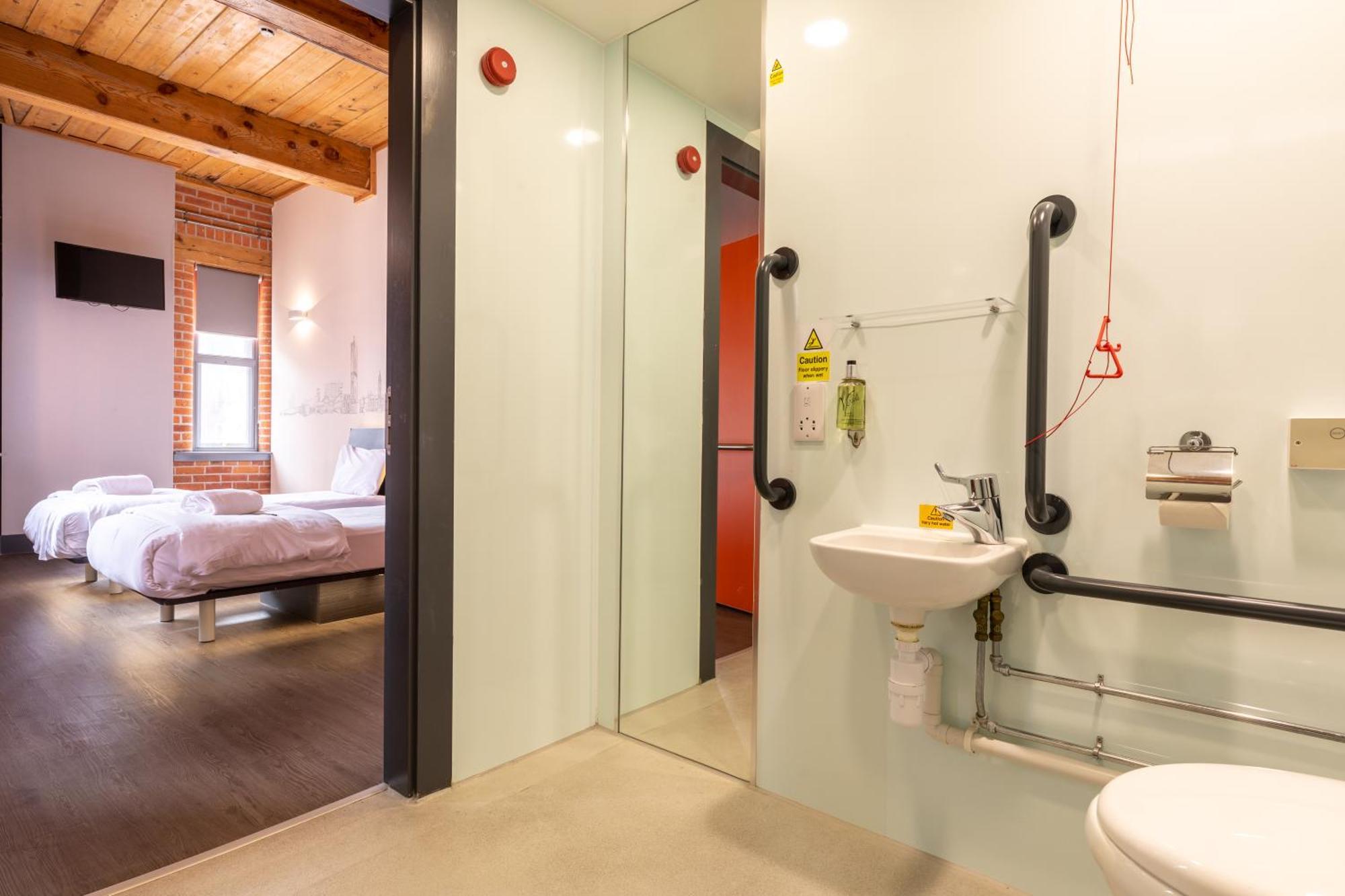 Twin Room Disability Access