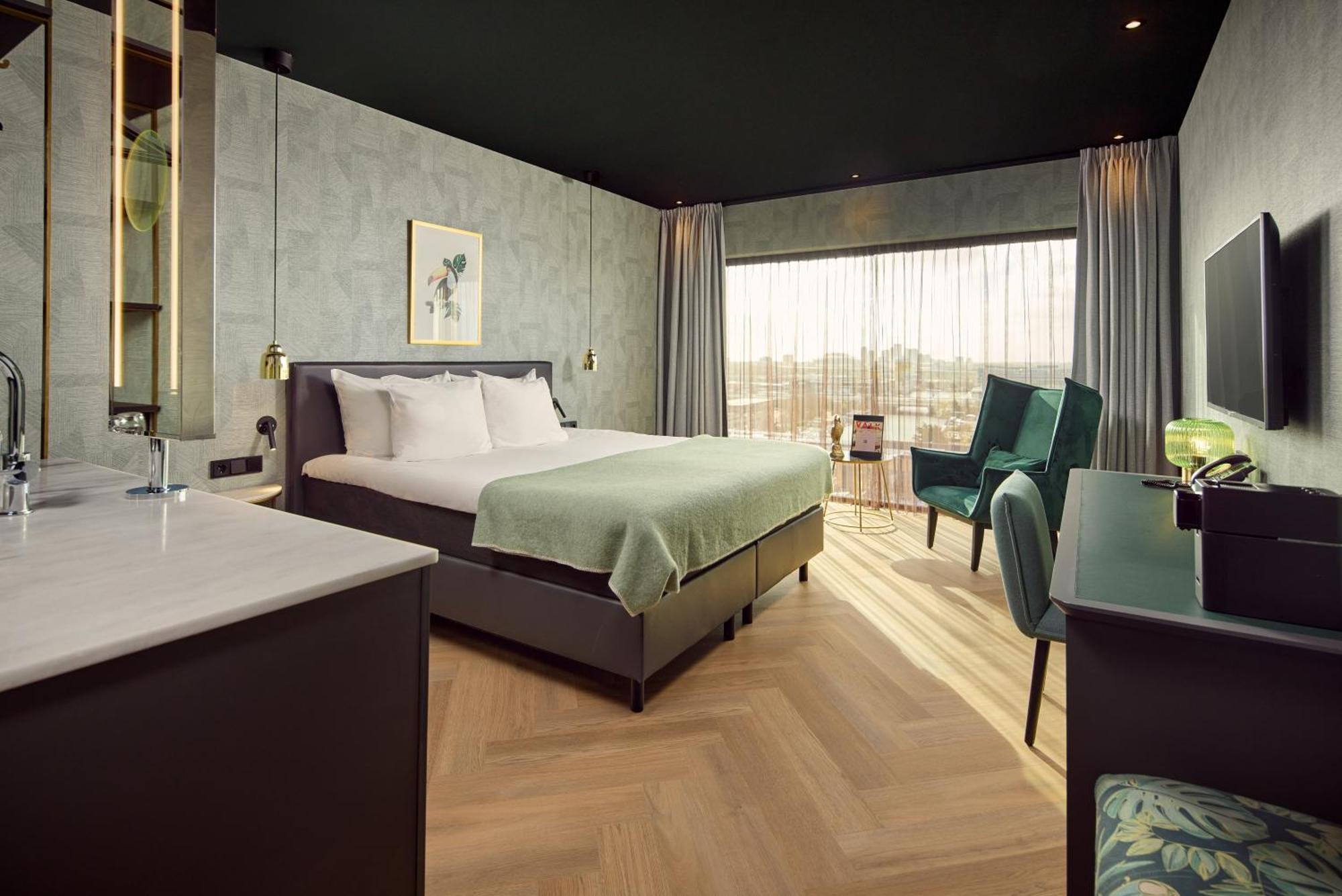 Comfort double Room open bathroom