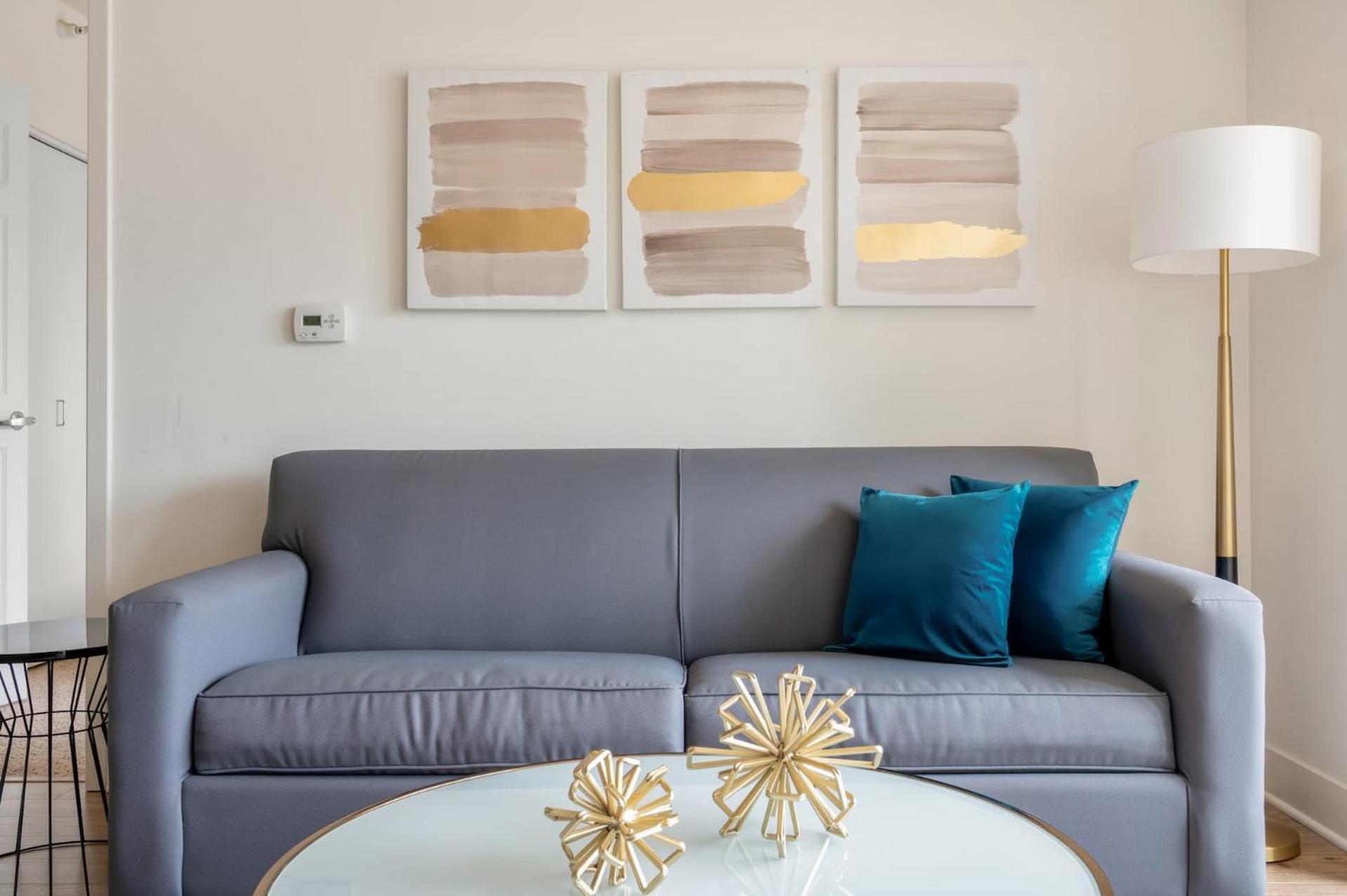 One-Bedroom Apartment Self Check Virtual Front Desk