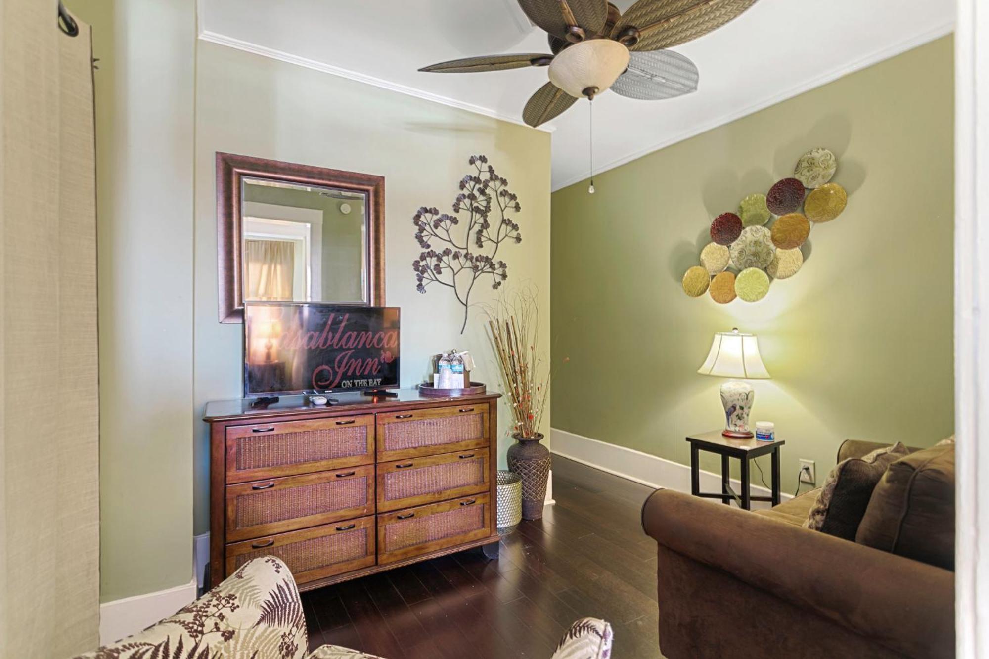Queen Room