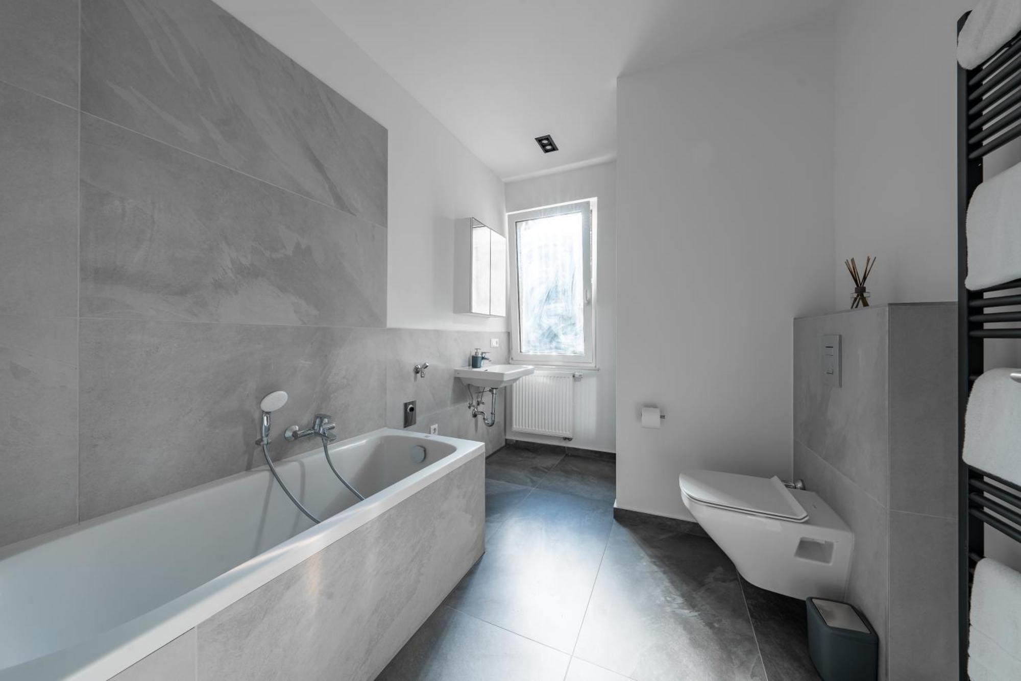 3-Zimmer Deluxe Apartment mit 2 Schlafzimmern und 1 Wohnzimmer