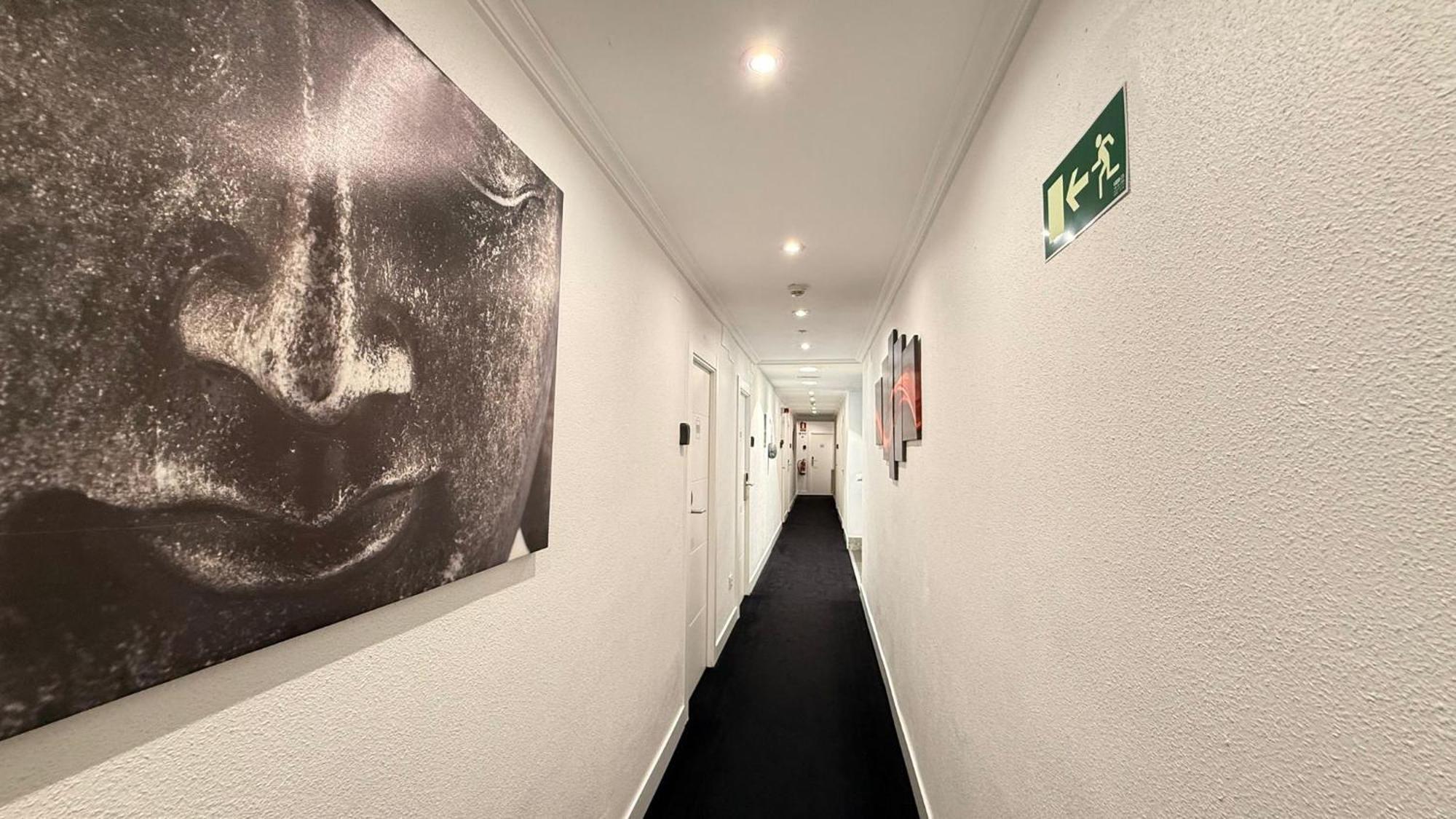 Single Room,1588014057:JPEG