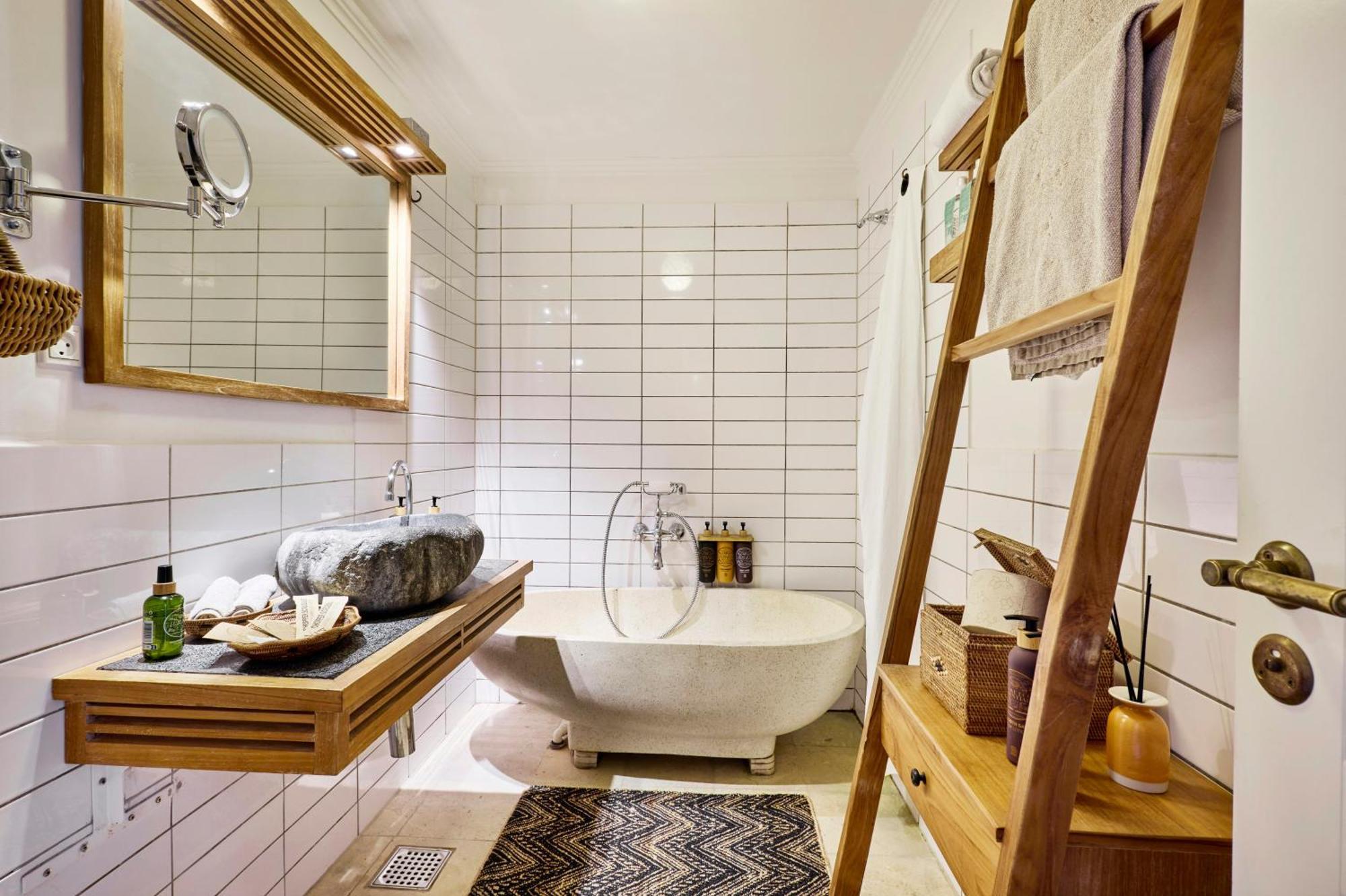 Small Double Room,1769478513:JPEG