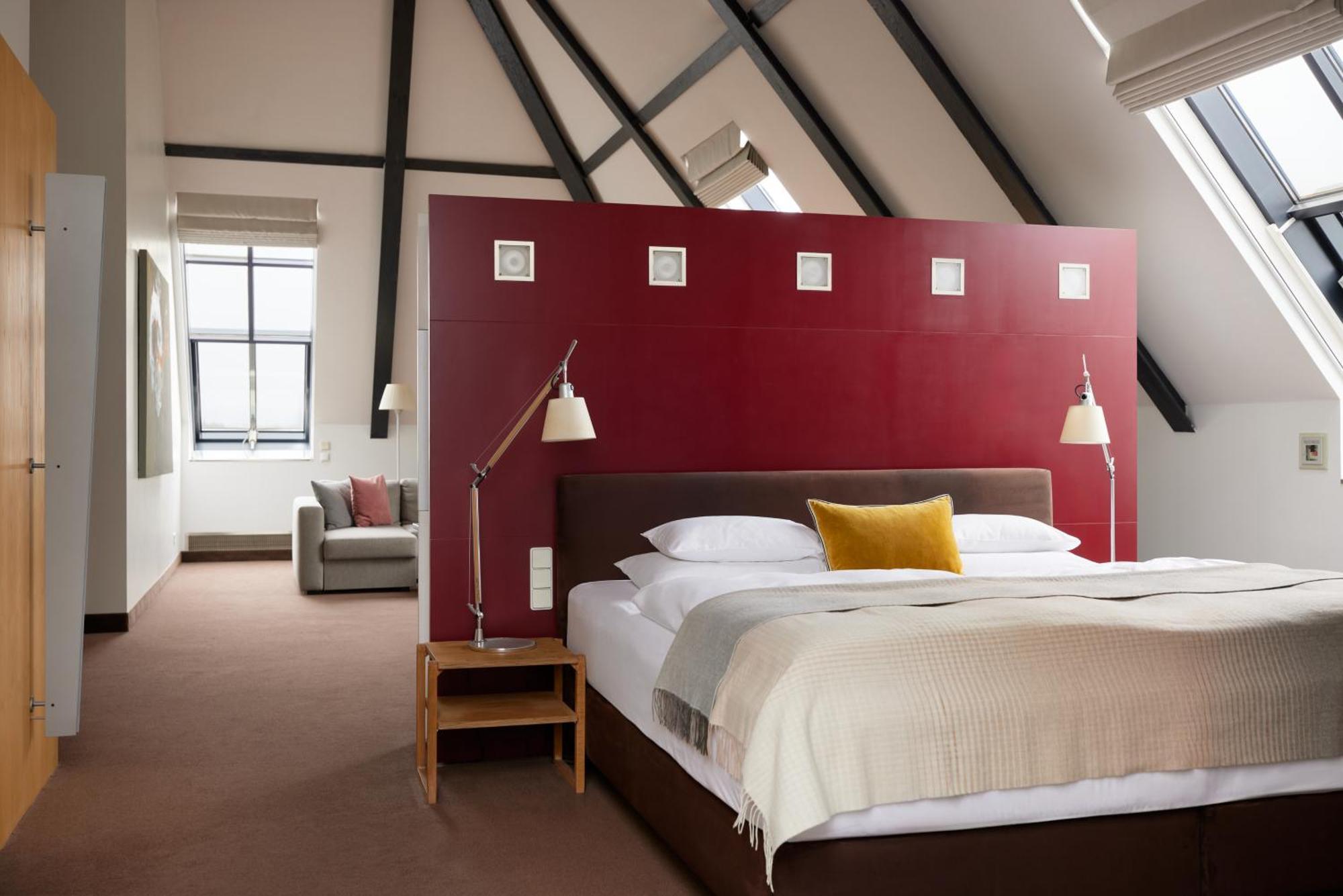 XL Loft