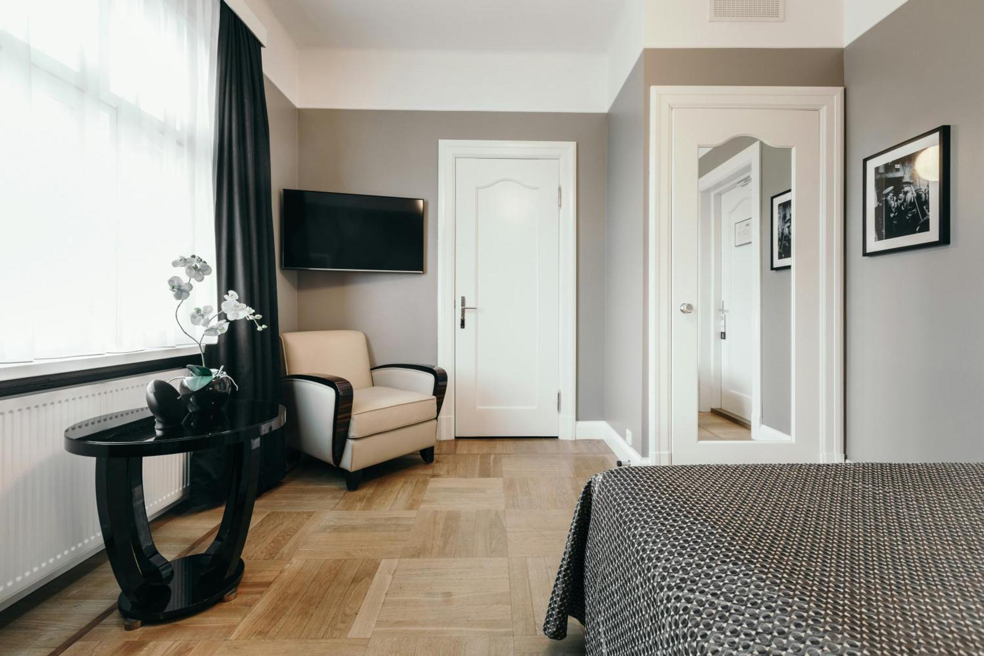 Standard Single Room