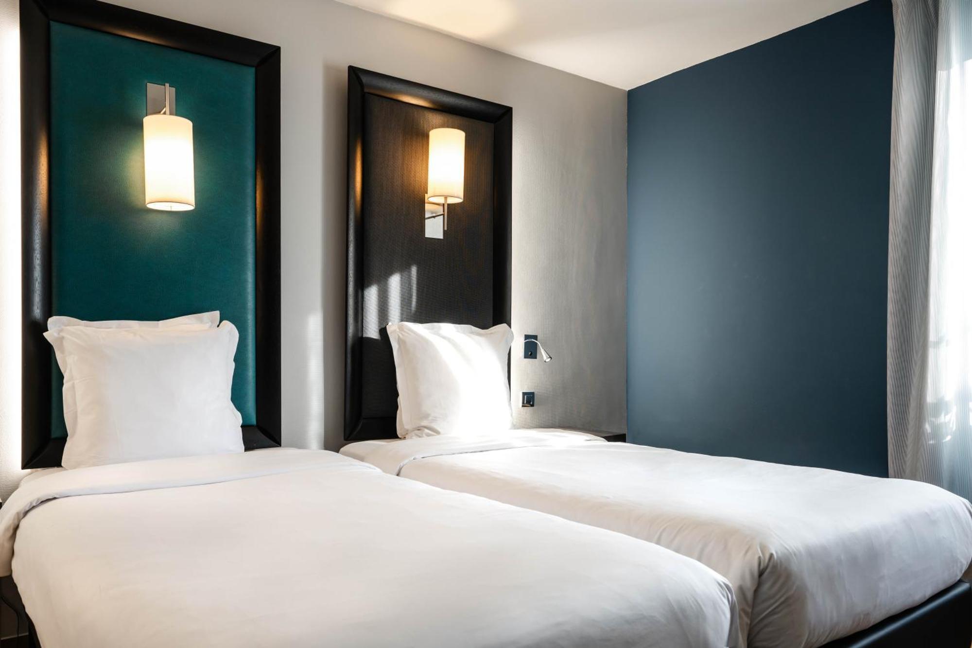 Twin Superior Room