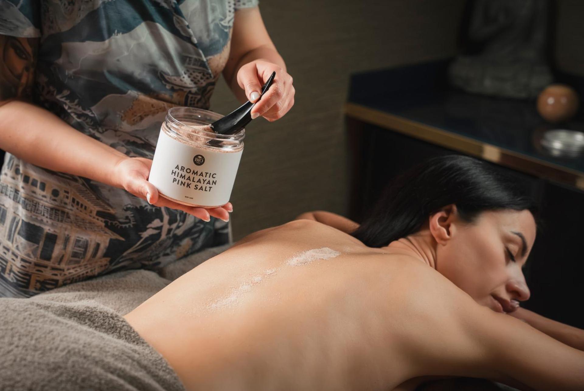 Single Room City View Spa Access