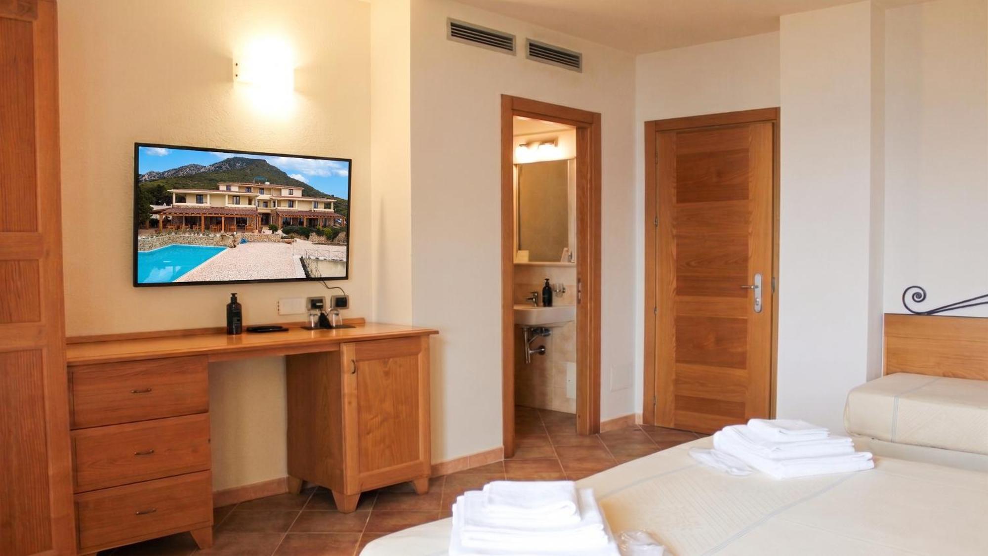 Superior Triple Room Sea View