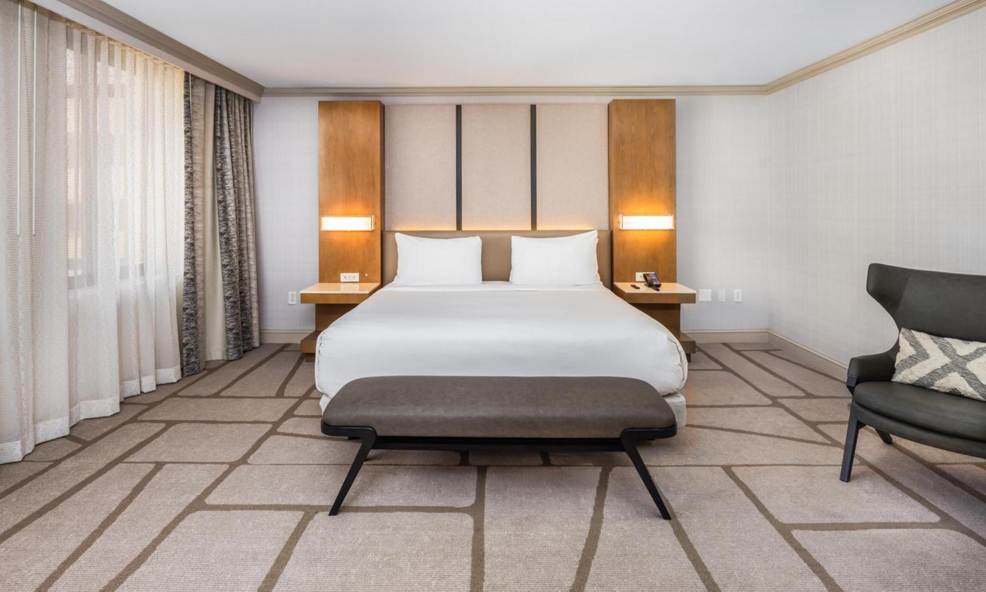 Deluxe King Room