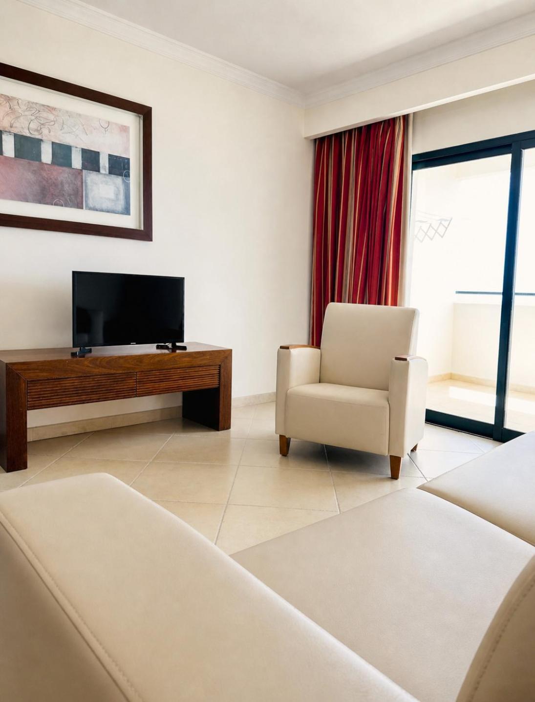 One-Bedroom Apartment Cerro Mar Garden