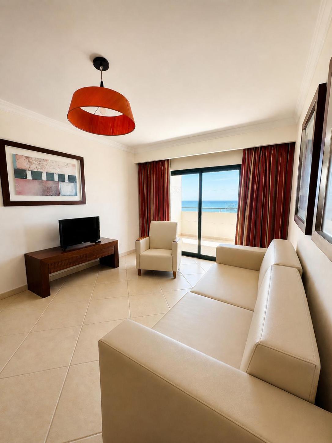 One-Bedroom Apartment Cerro Mar Garden